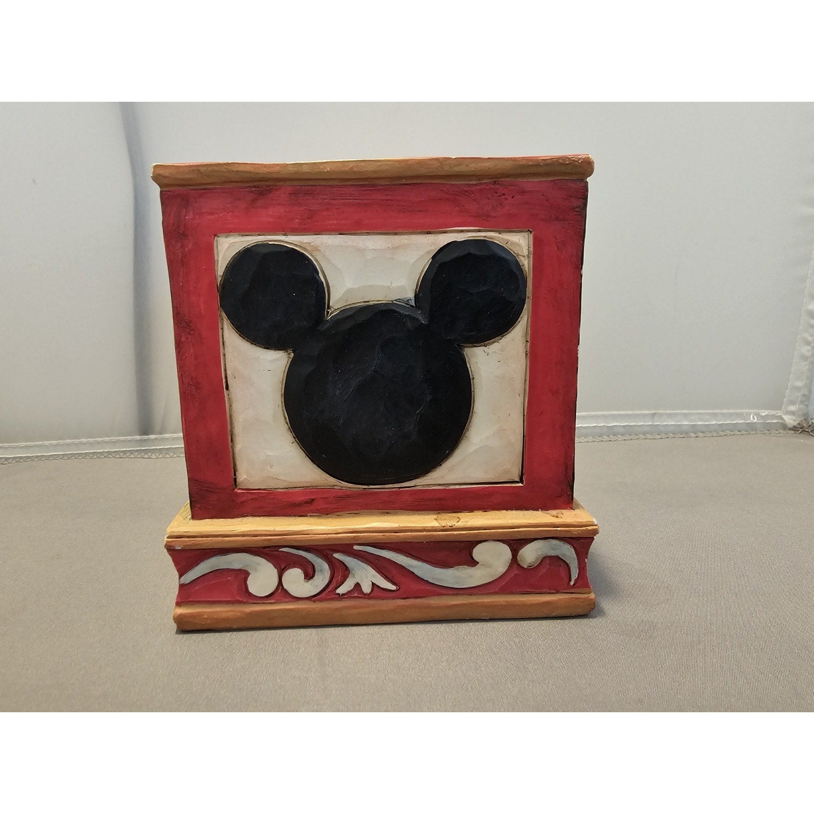Disney Showcase - Jim Shore Mickey Herb Planter #4027144 by Enesco - 4” x 4”