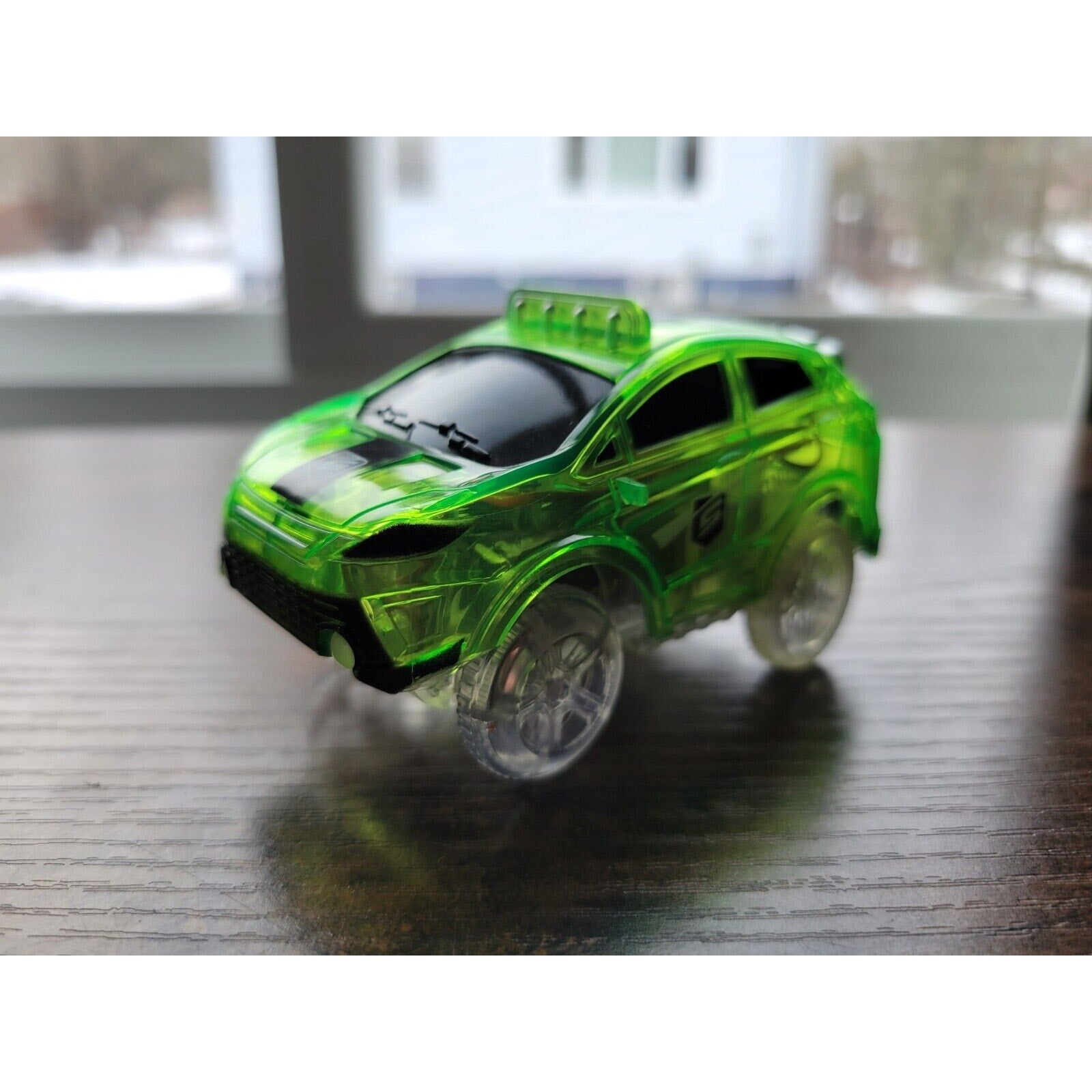 Mindscope Green Battery Operated Light Up Trax Car - S King