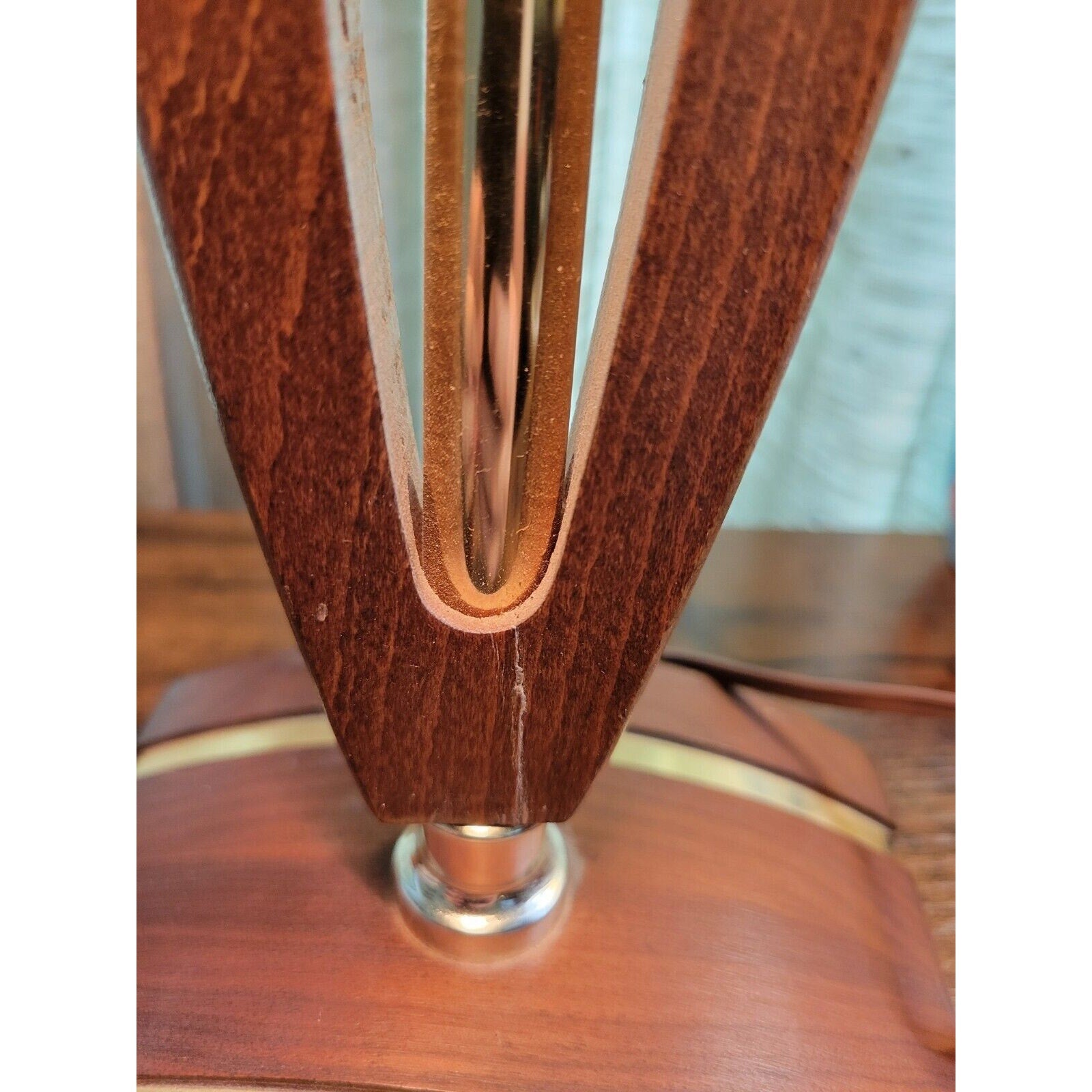 Mid Century Modern (MCM) Wood & Brass Desk/Piano Lamp - Retro Works!