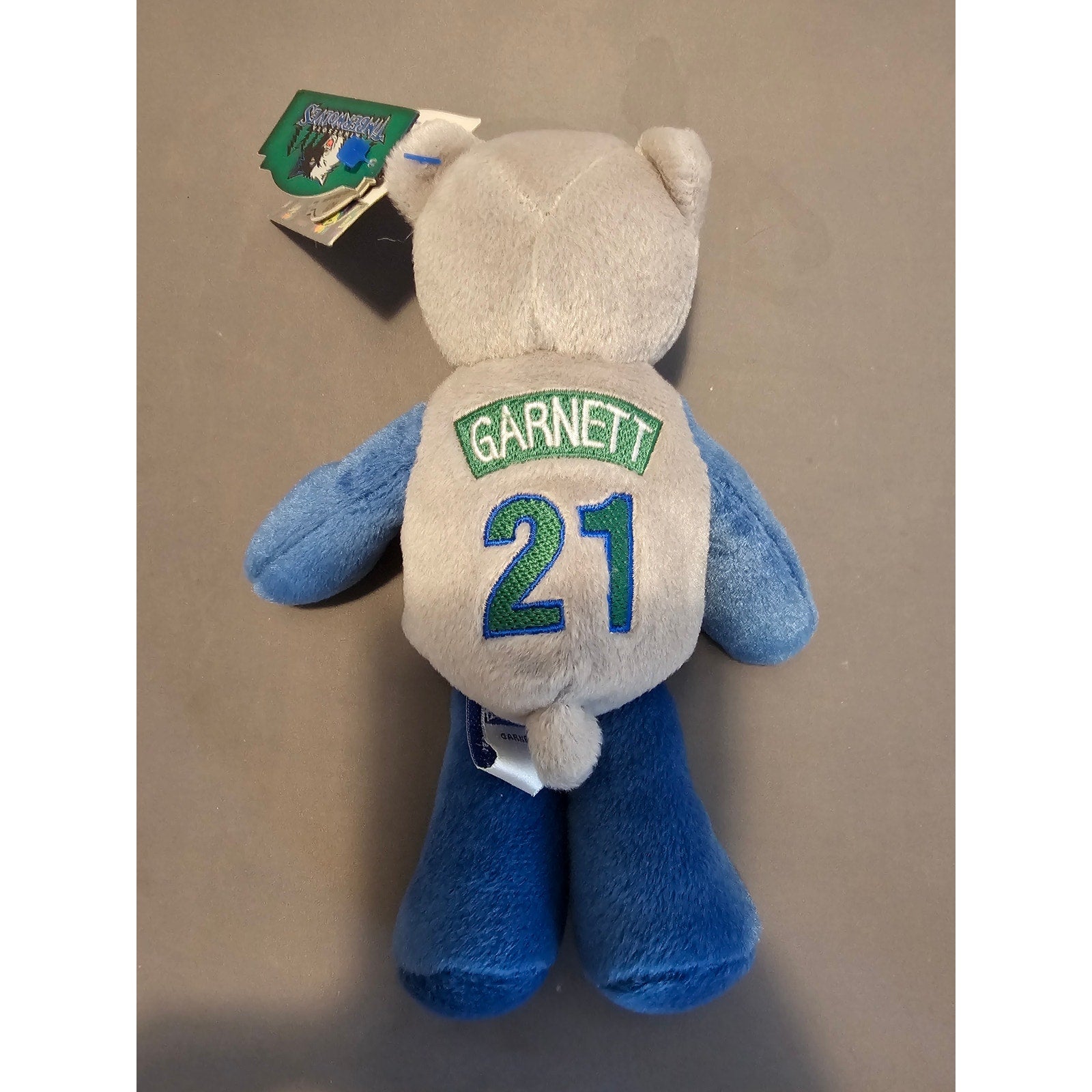1999 Mattel Minnesota Timberwolves Kevin Garnett 21 Collectible Bear NBA License