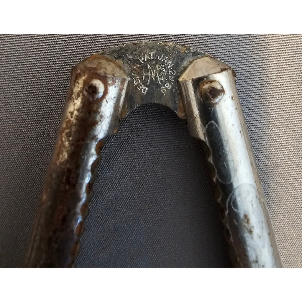 Vintage HMQ 5" Nut Cracker/Sheller and Pick - used