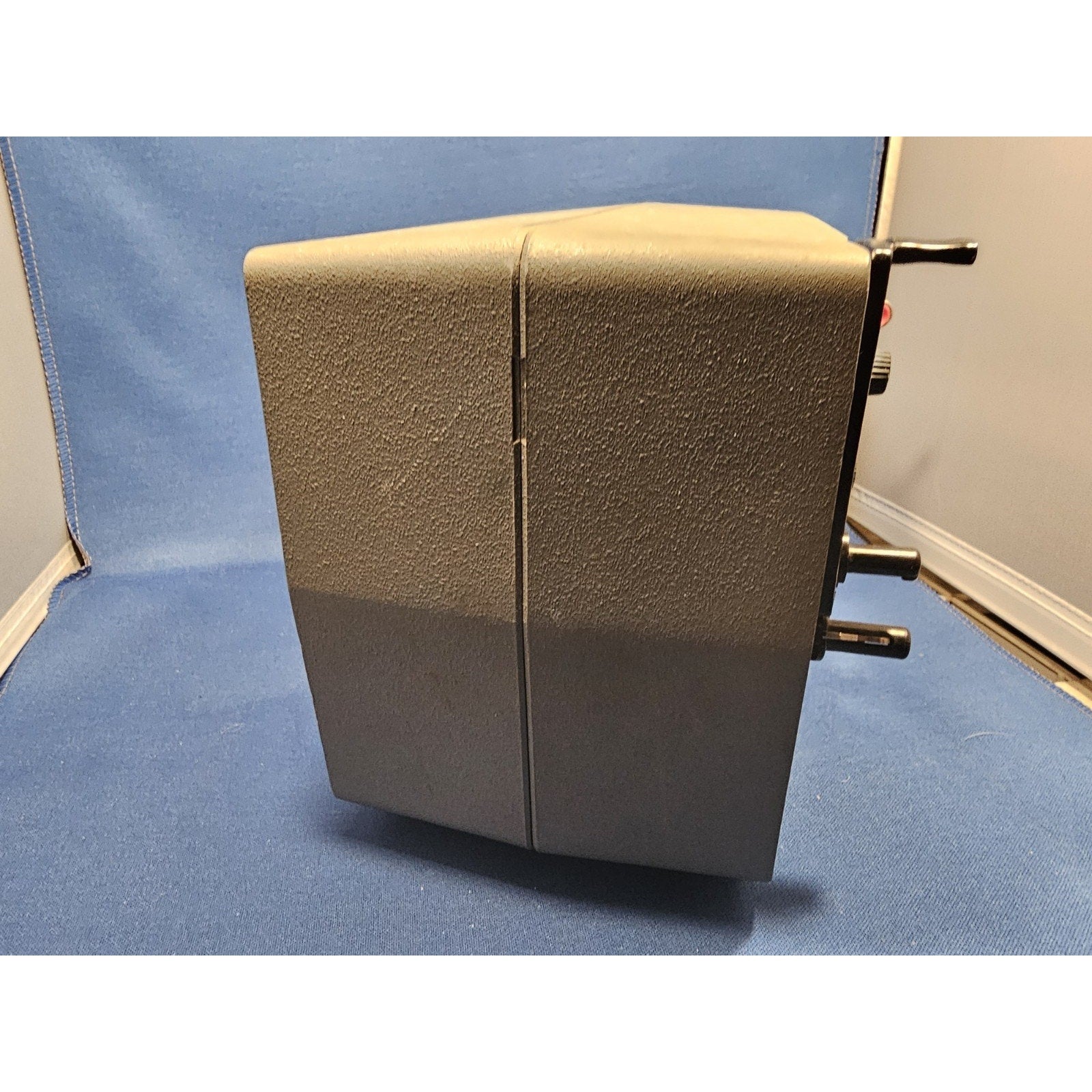 Vintage Kodak Brownie 8 Movie Projector Model A-15 1950s 8mm Film Auto Threading