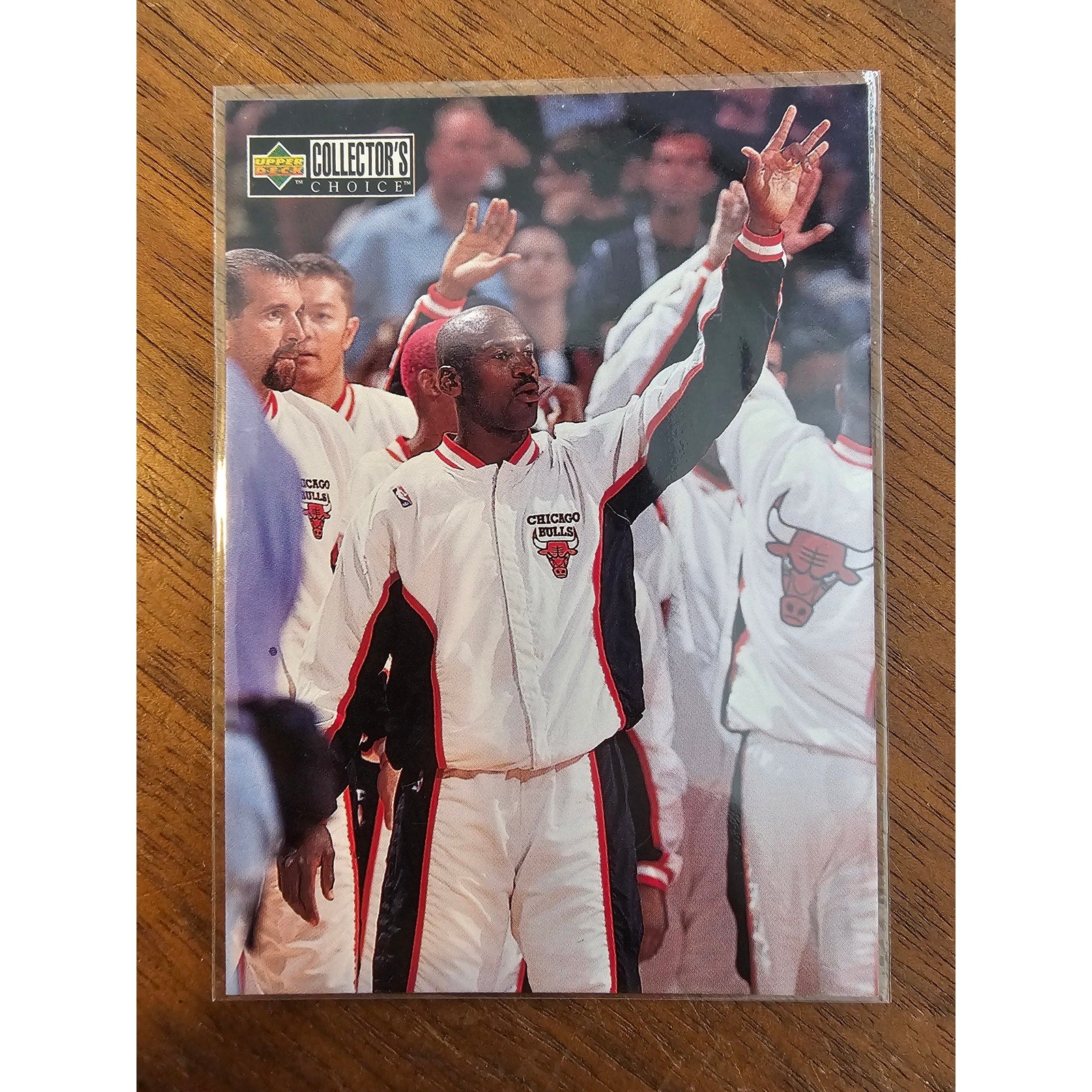 Michael Jordan 1997-1998 Upper Deck #394 - Michael's Magic - Chicago Bulls - NBA