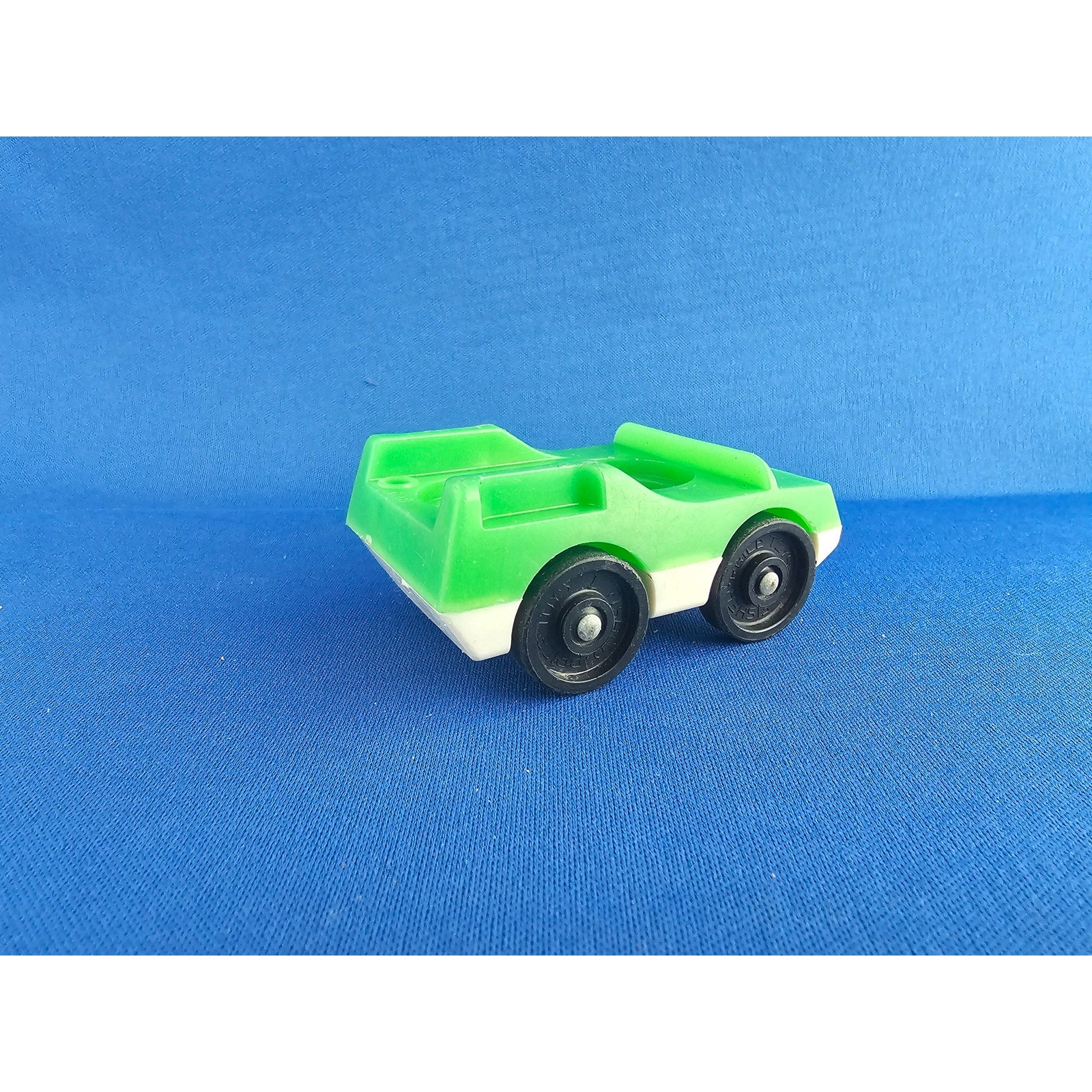 Vintage Fisher Price Little People - Green/White Two-Passenger Car