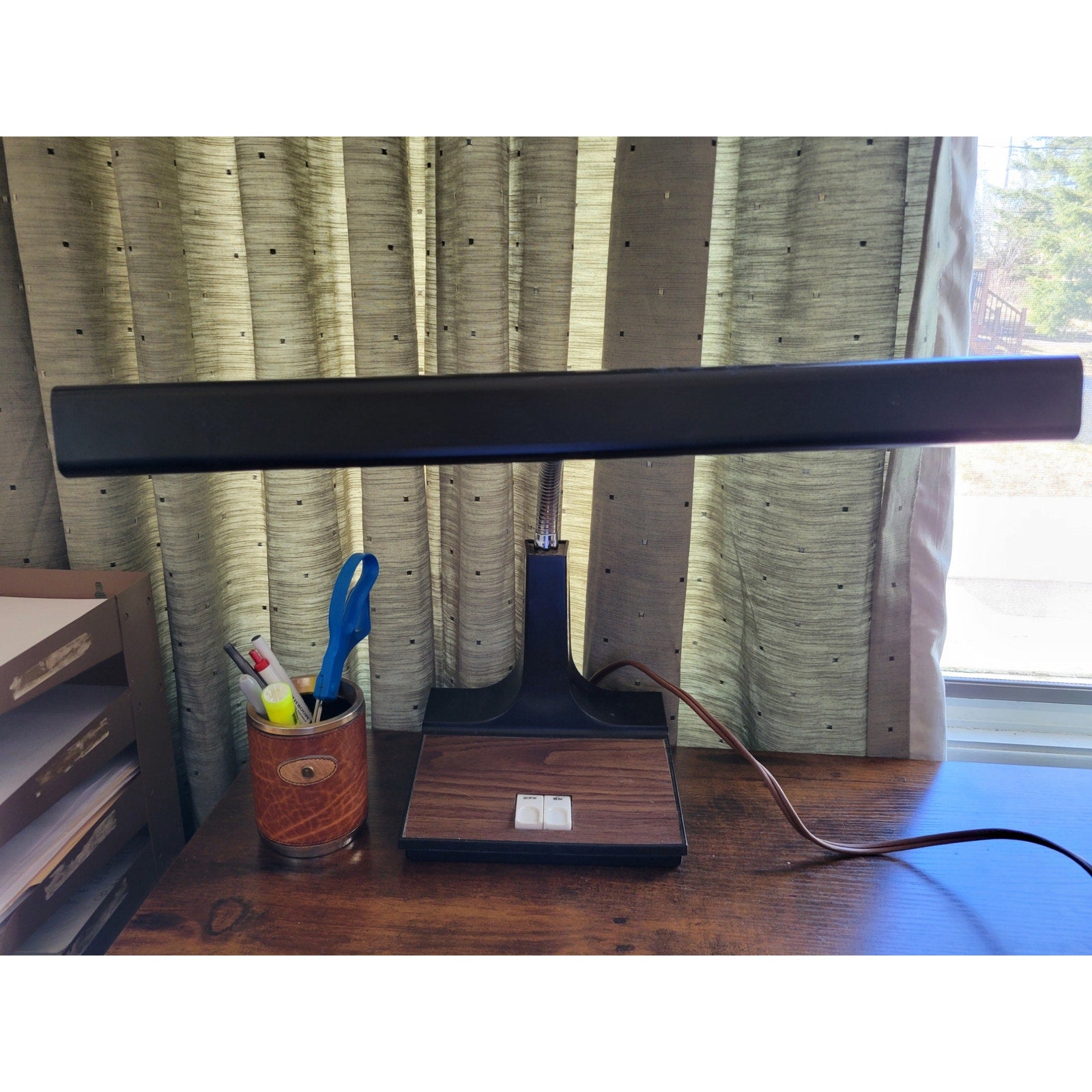 Vintage Mobilite #169 Gooseneck Fluorescent Desk Lamp - works