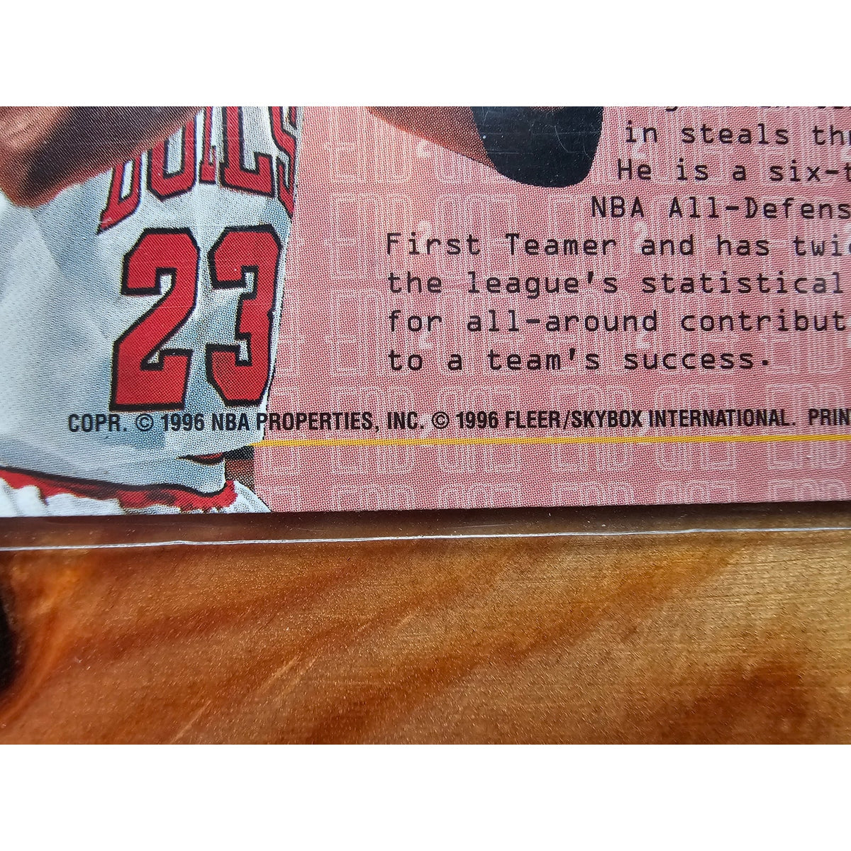 Michael Jordan 1995-1996 Fleer #9/20 End 2 End - Chicago Bulls - NBA
