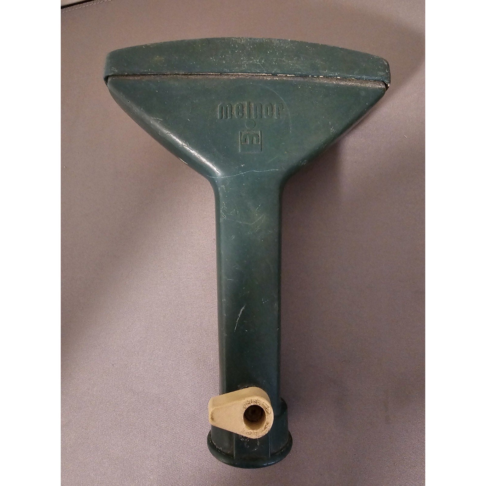 Melnor Fan Hand Spray Garden Hose Nozzle w/Shut Off Valve & Adjustable Spike