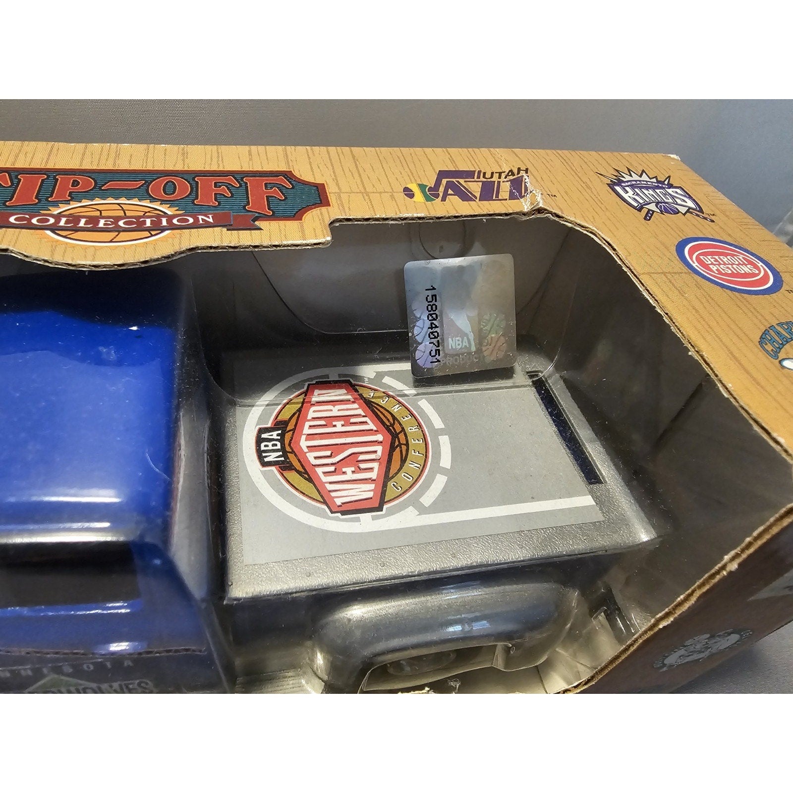 1995 Ertl Collectibles Tip-Off Collection MN Timberwolves Ford Pickup Truck Bank