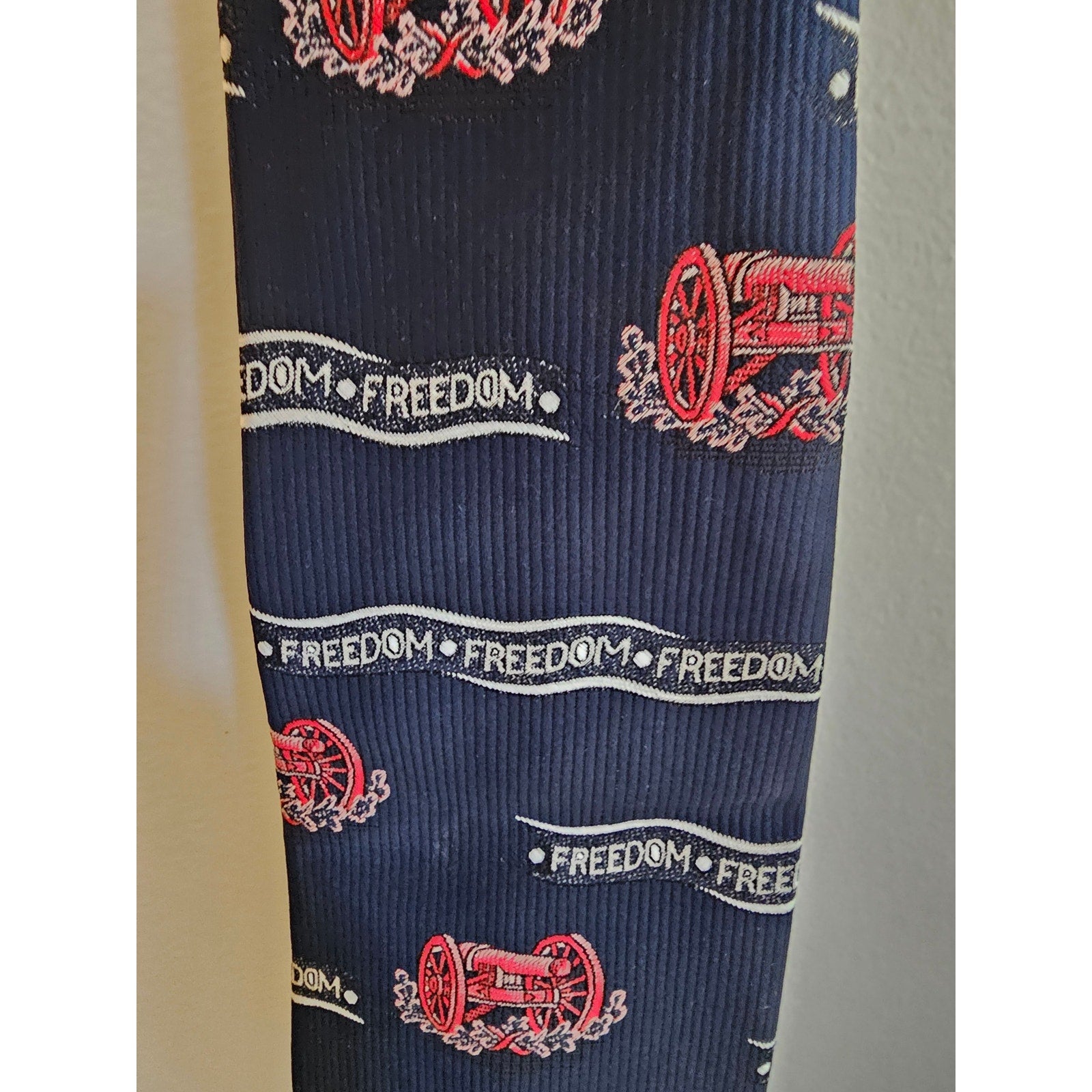 Vintage Story Cravats Men's Necktie - Blue Freedom - 57" x 4"