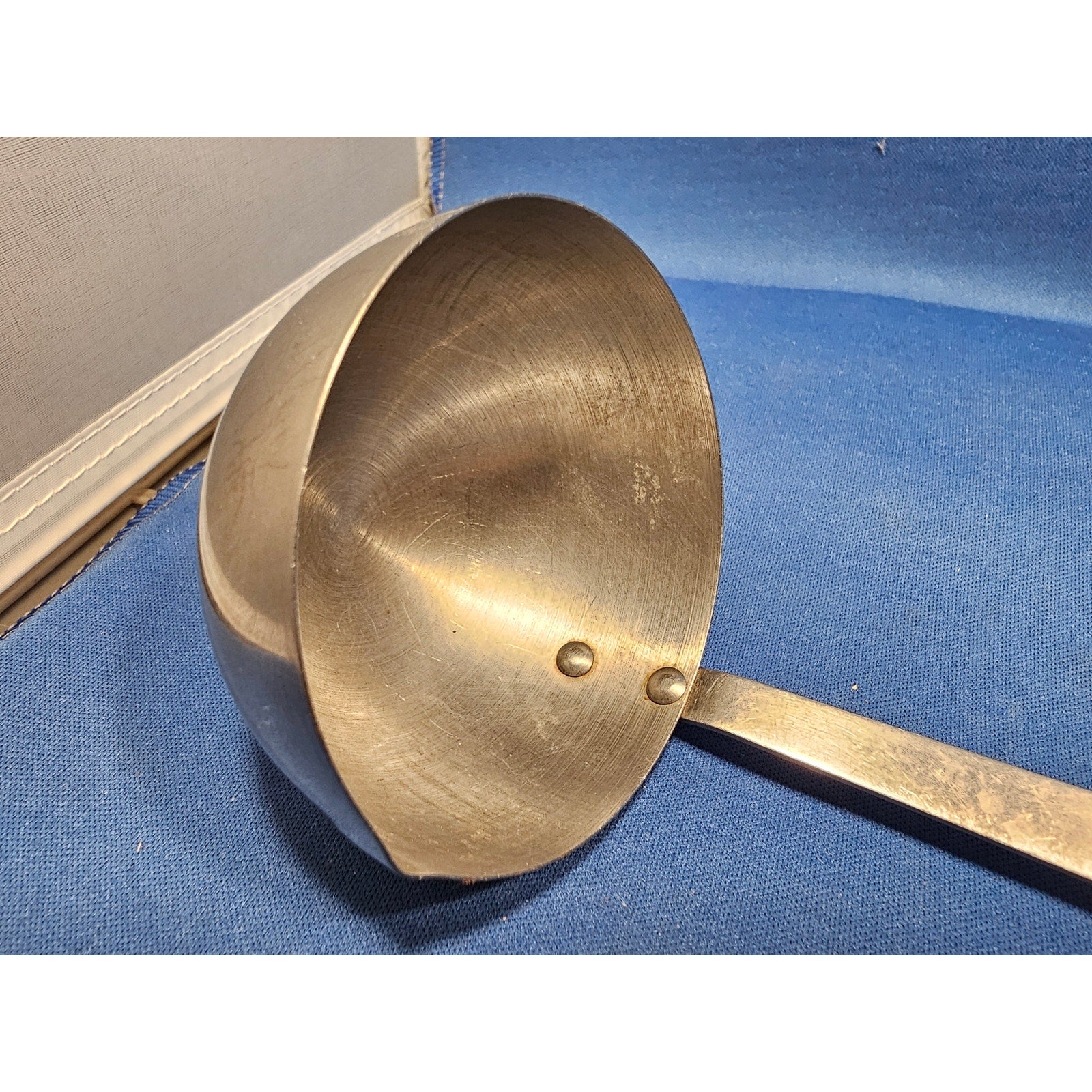 Vintage Flint Arrowhead Stainless Steel Soup Ladle w/Black Handle - USA