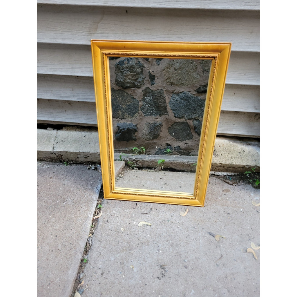 Vintage Montgomery Ward 81-1-17107M - Miami-Carey Recess Metal Medicine Cabinet