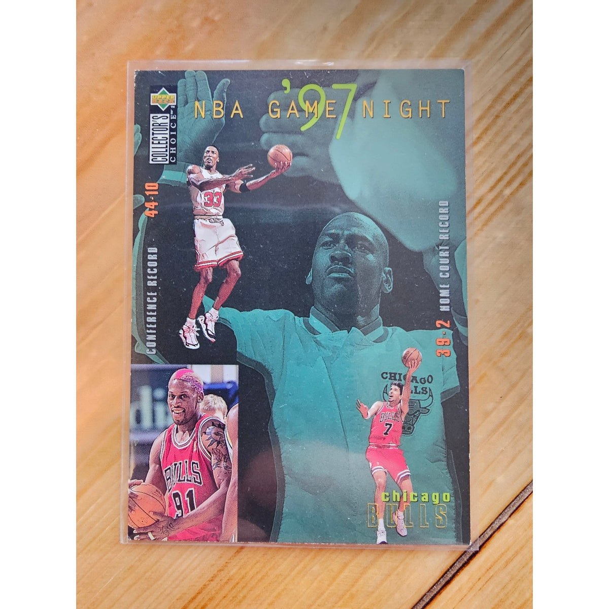 Michael Jordan 1997-1998 Upper Deck CC #159 Game Night - Chicago Bulls - NBA
