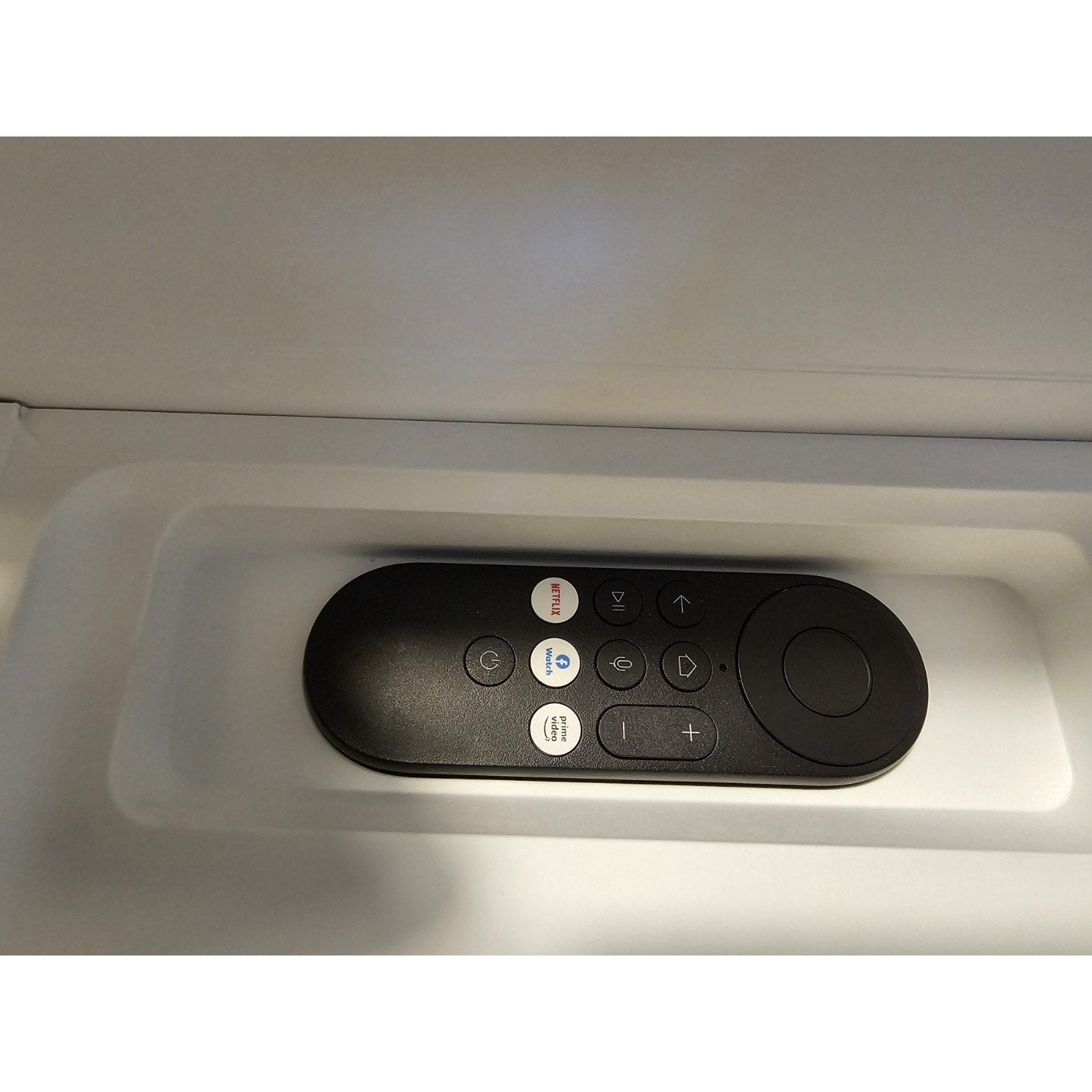 Meta Portal TV - Big Screen Smart Video Calling for Group Calls On TV LW94NS