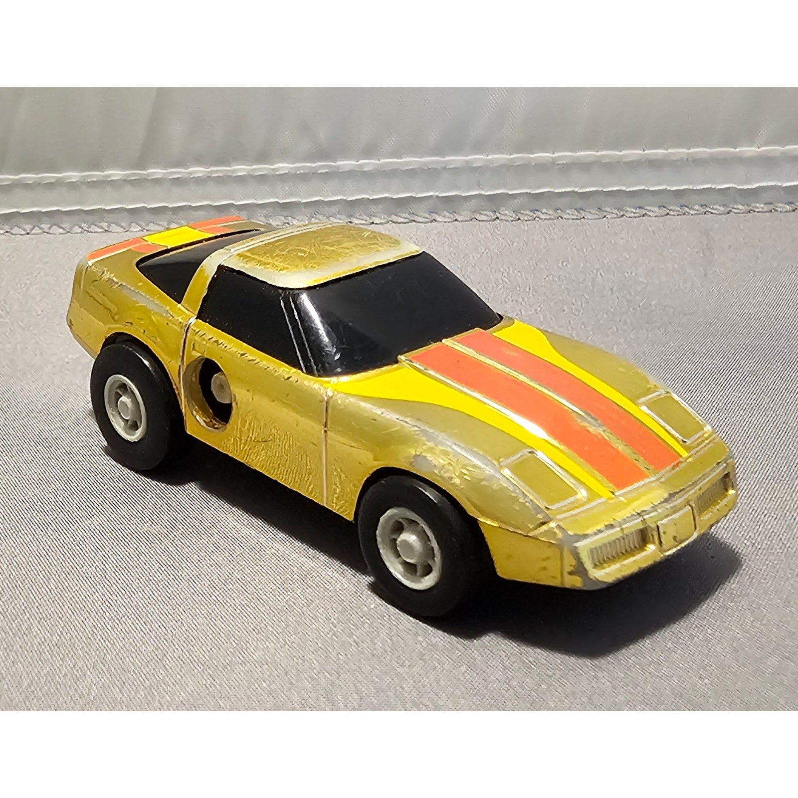 Vintage Tomy Ratchet Racers - Japan - Gold Corvette w/Orange Yellow - loose