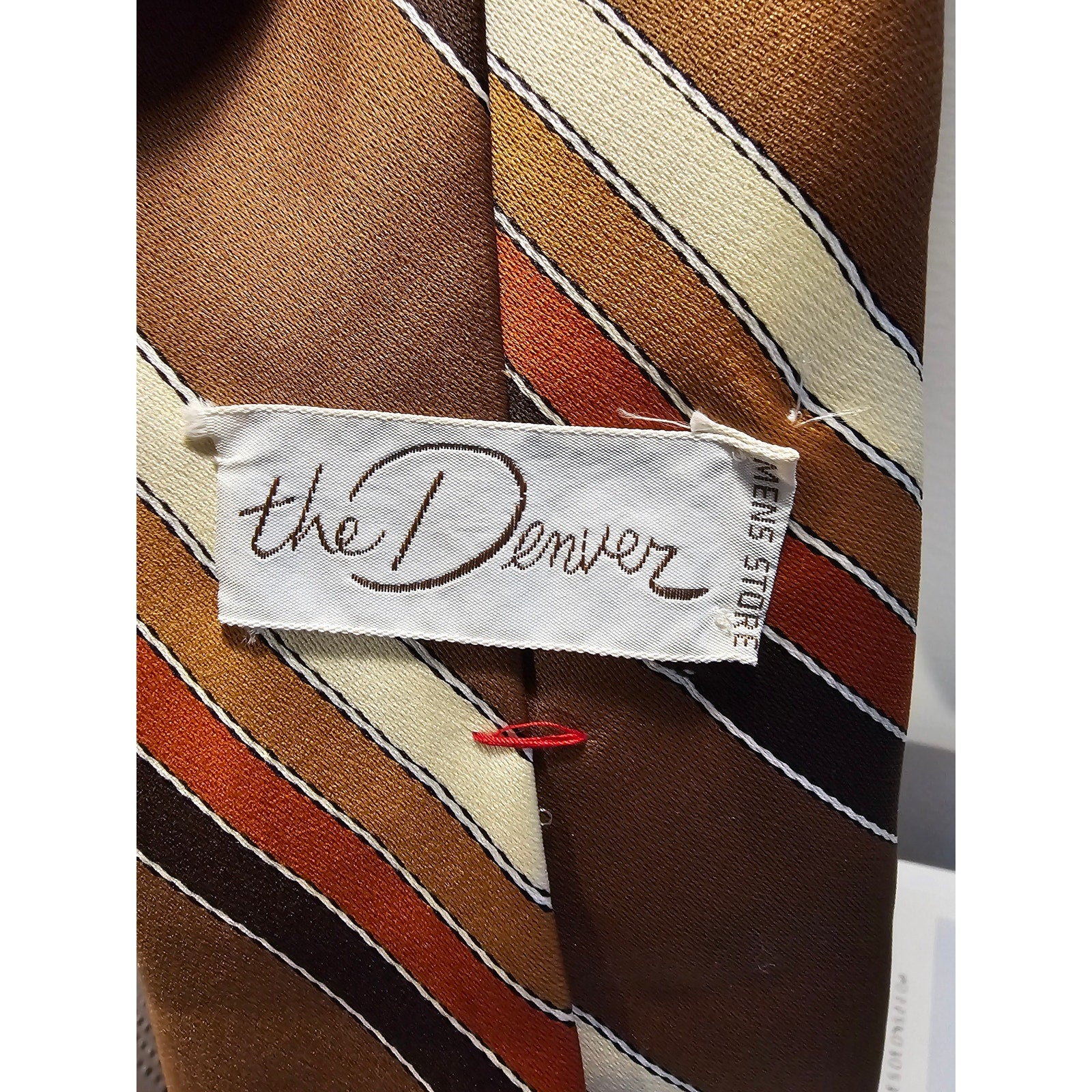 Vintage Mr John beau brummell Men's Necktie - Brown w/Stripes - 55-1/2"