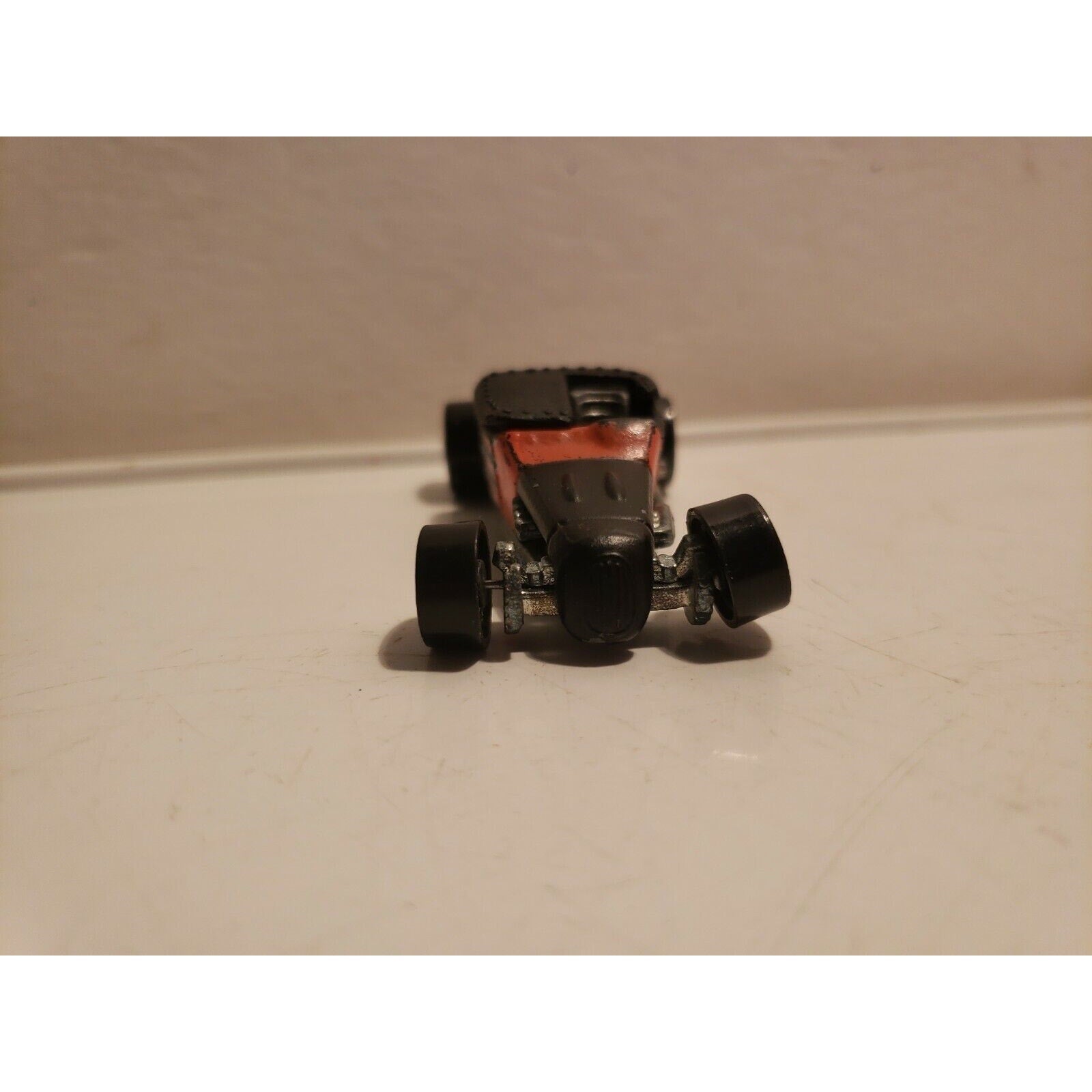 1998 Hot Wheels TRACK T Hot Rod Coupe , black red flames