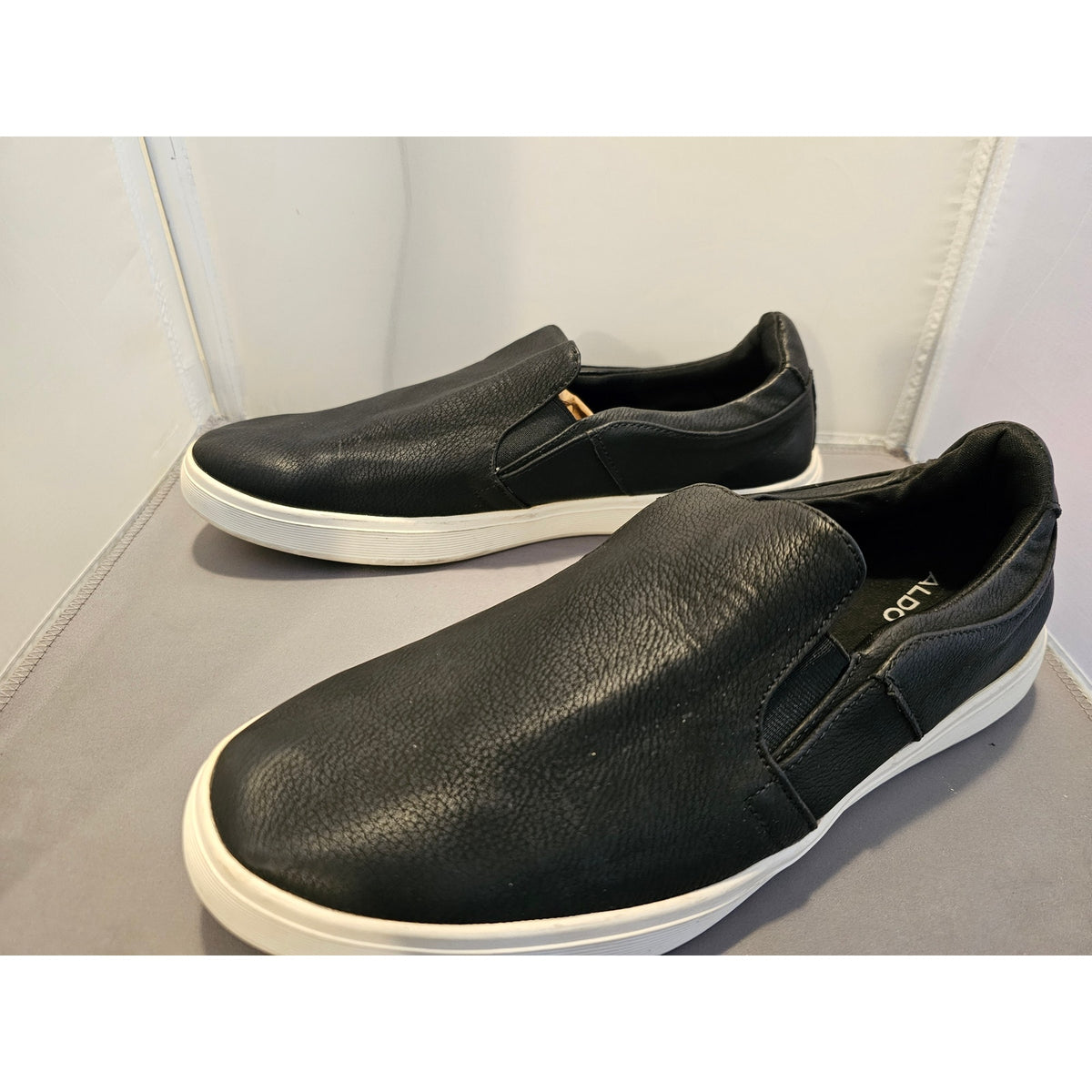 Aldo Black Slip On Loafers - Mens Size 44 (US 11) - Made in Italy - Never Worn