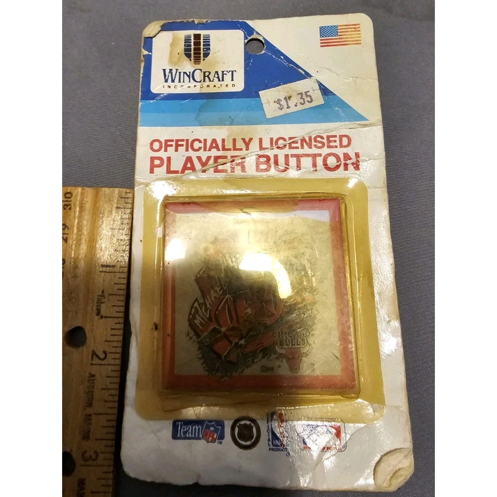 Vintage/1990s Wincraft - Michael Jordan Caricature Player Button/Pin - Bulls NBA