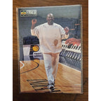 Michael Jordan 1997-1998 Upper Deck #391 - Michael's Magic - Chicago Bulls - NBA