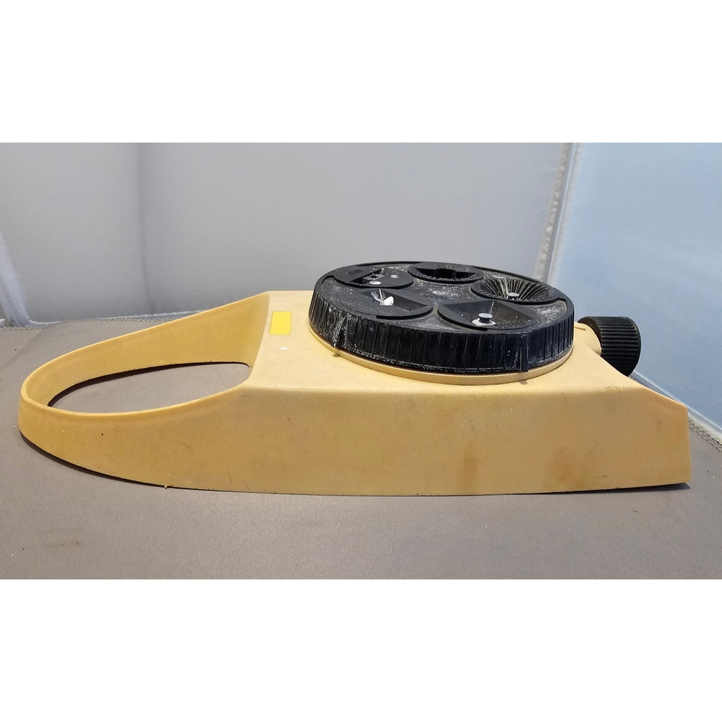 Vintage Nelson Adjustable 5-Settings Yellow Lawn Sprinkler