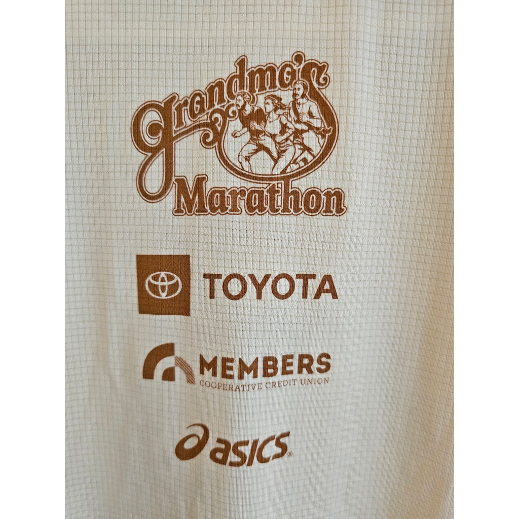 Garry Bjorklund Half Marathon Finisher L T-Shirt - Grandma's - Duluth, MN - 2021