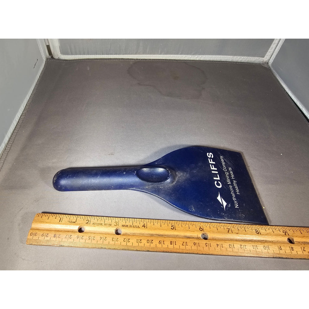 CLIFFS Northshore Mining Company - Healthy Hearts - Blue Windshield Ice Scraper