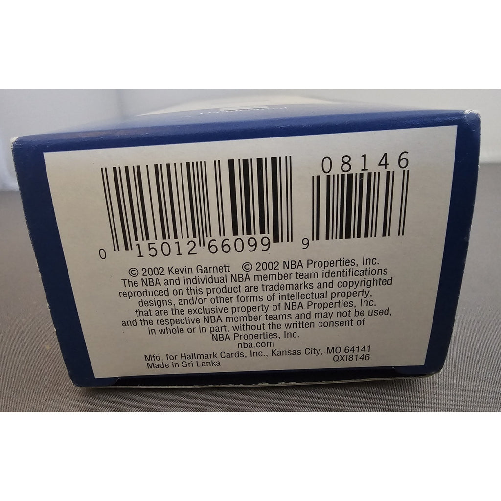2002 Hallmark Keepsake Ornament - Kevin Garnett - Hoop Stars #8 - Timberwolves