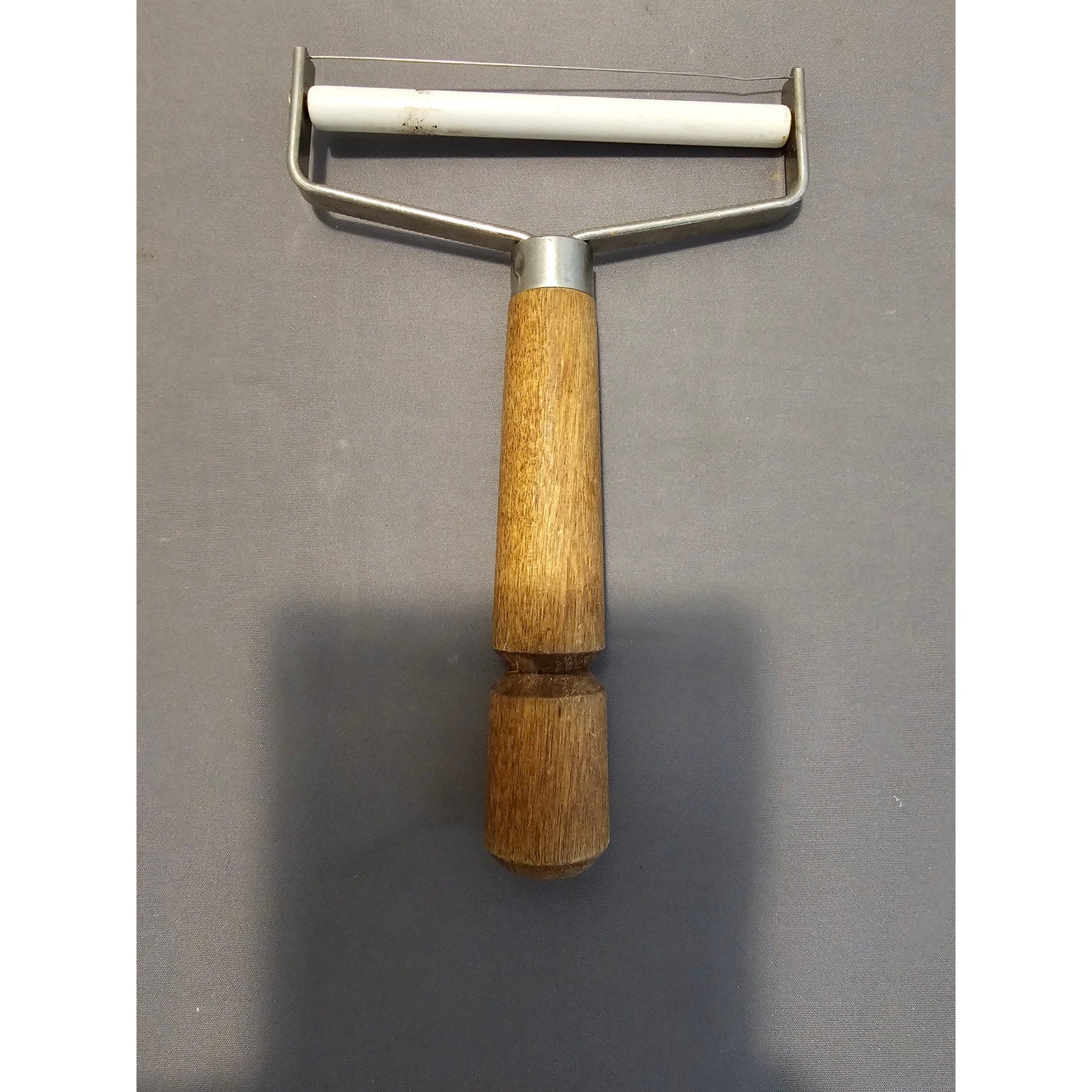 Vintage Cheese Slicer - 4" wide w/Wood Handle - Roller Style
