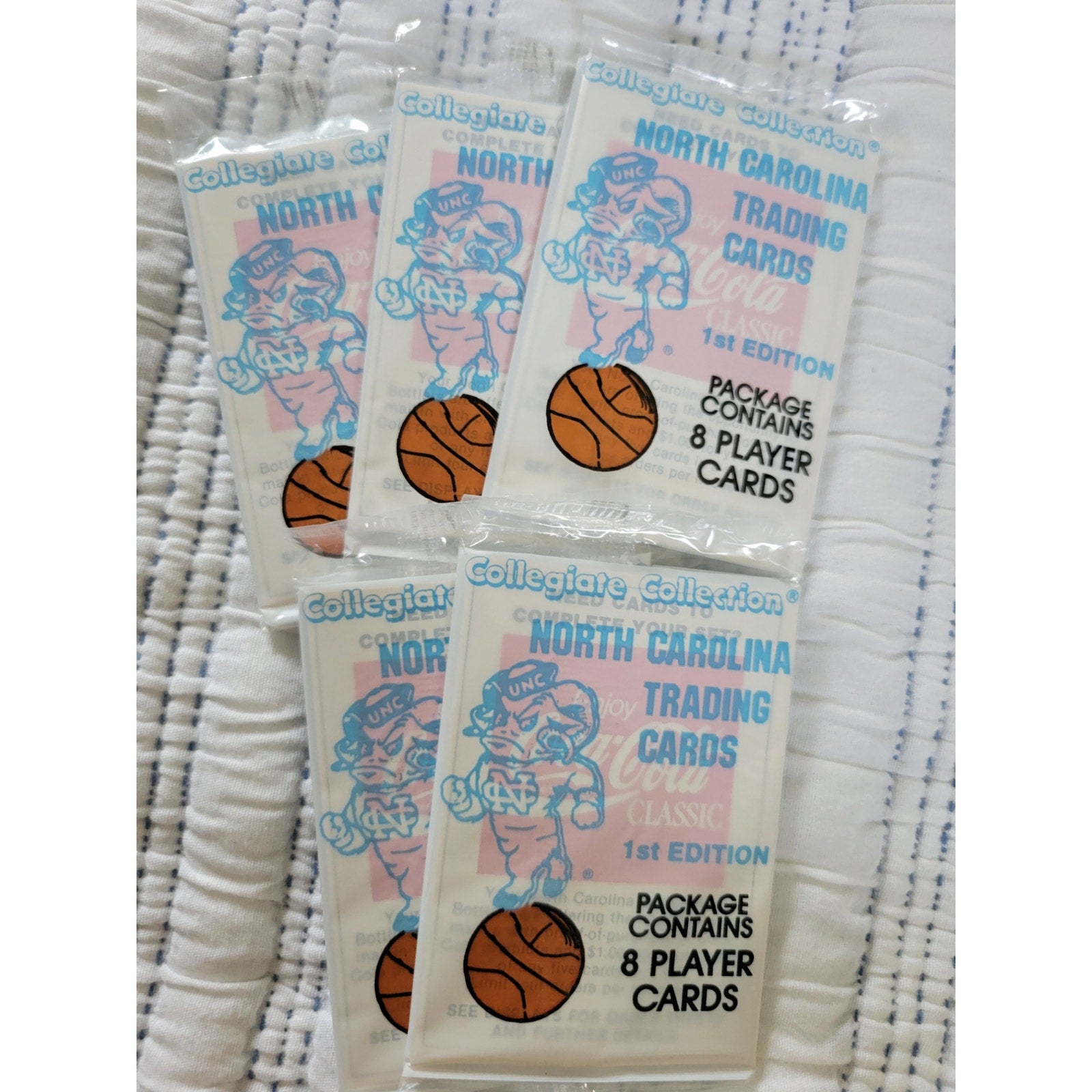 Lot of (5) 1989 Collegiate Collection - North Carolina Finest 1st - 8 Card Packs