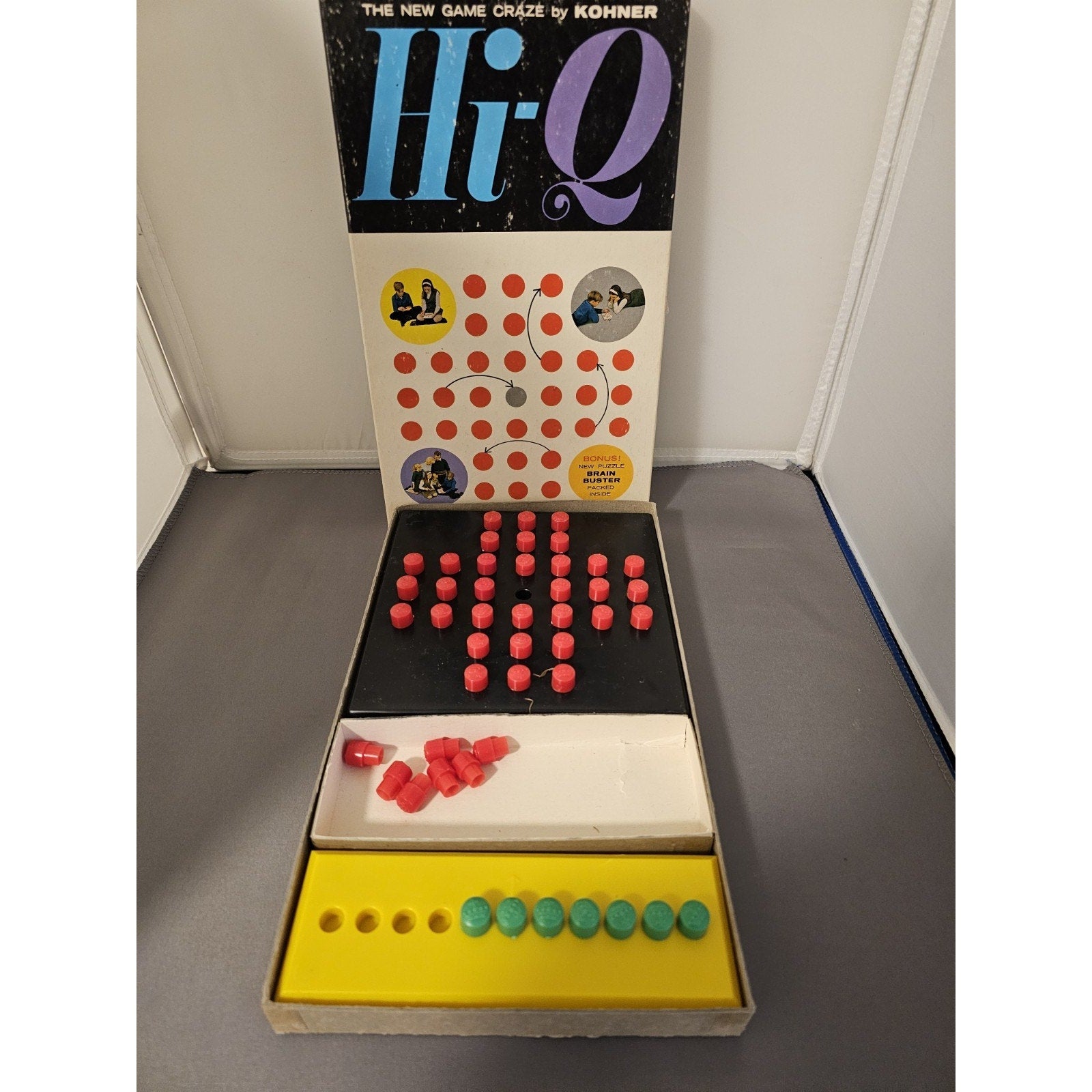 Vintage Hi-Q Puzzle Game by Kohner #120 for Entire Family - USA - Complete