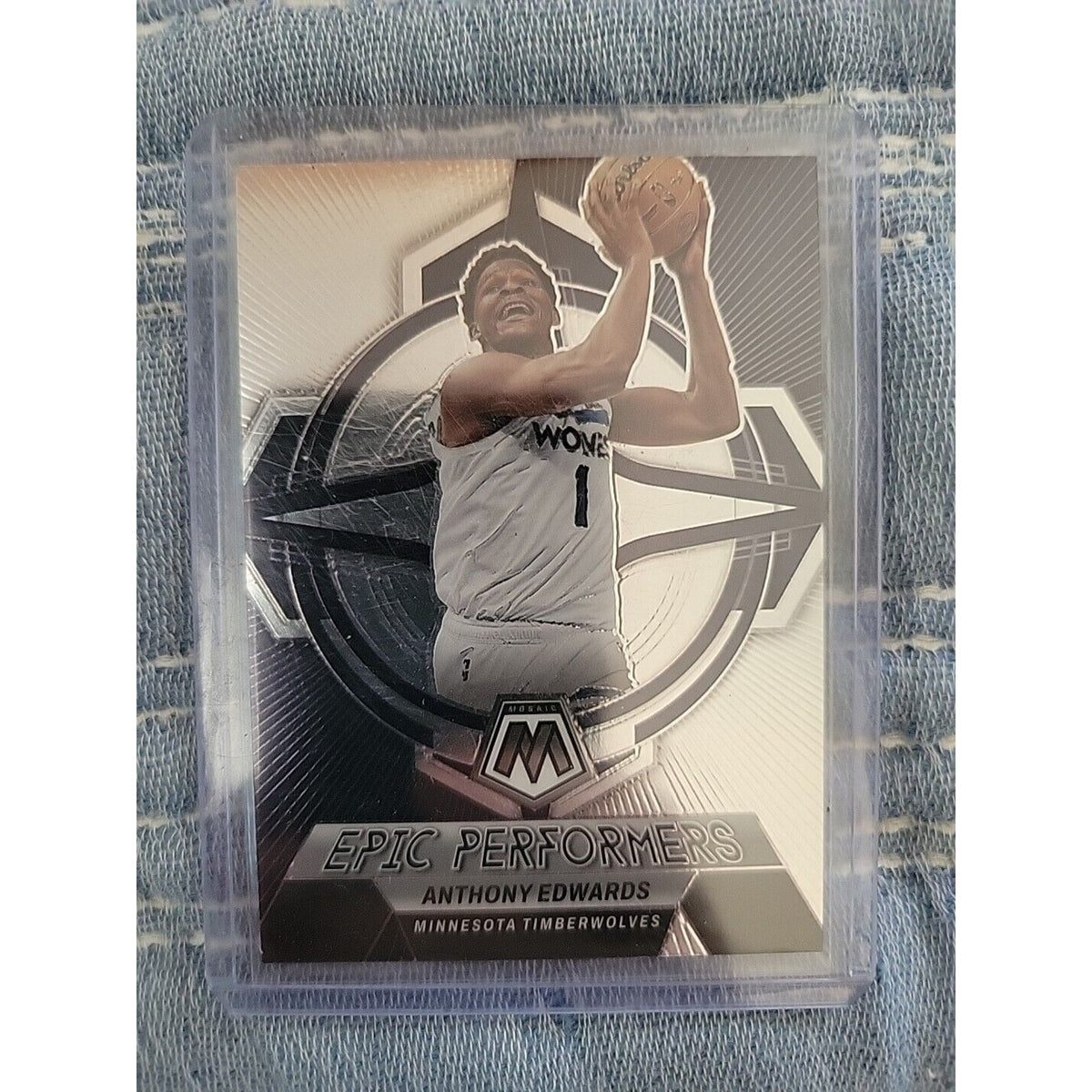 Anthony Edward's 2022-23 Panini Mosaic #16 - Epic Performers - Timberwolves