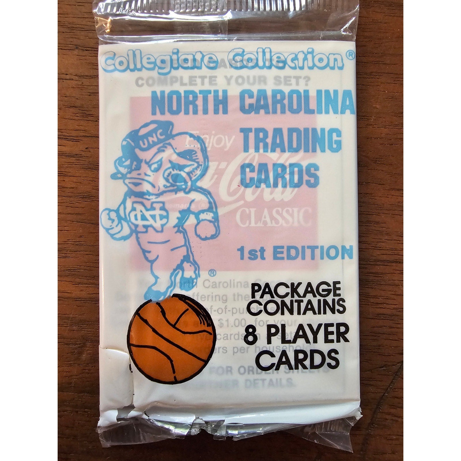 1989 Collegiate Collection - North Carolina - 8-Card Pack w/Michael Jordan #200