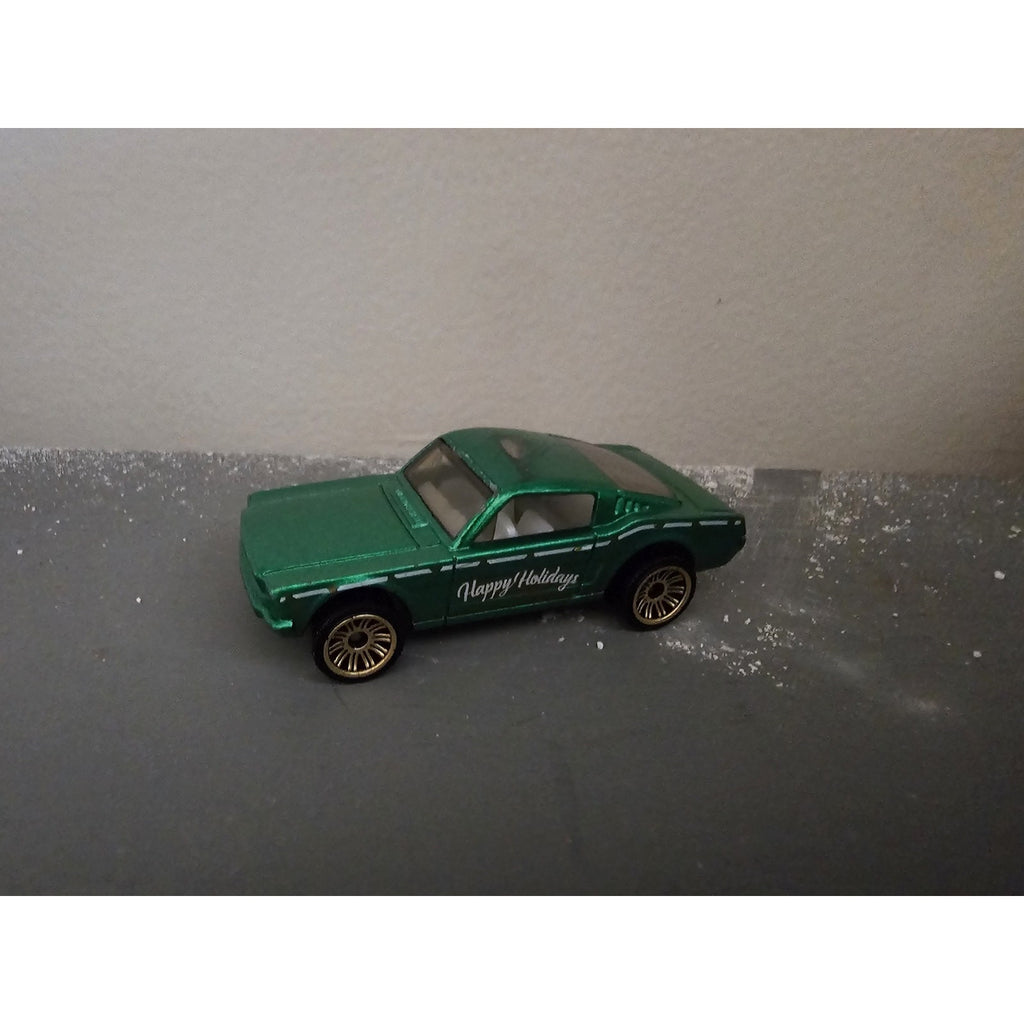 2009 Matchbox '65 Mustang GT - Happy Holidays (Green Version) - MB342
