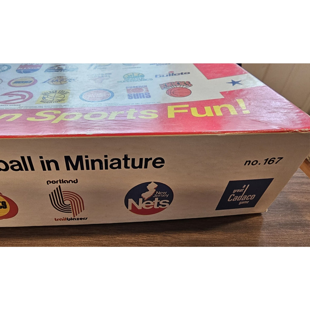 Vintage/1983 Cadaco #167 NBA Bas-Ket Real Basketball Miniature Game - Complete