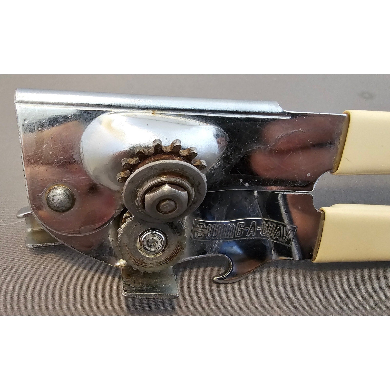 Vintage Swing-A-Way No. 2 Can Opener Bottle Tan/Ivory Grips Manual 7” USA Away