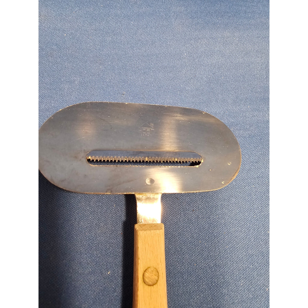 Vintage HOAN 4" (inch) wide Cheese Slicer/Server - w/Wood Handle - Made in Japan