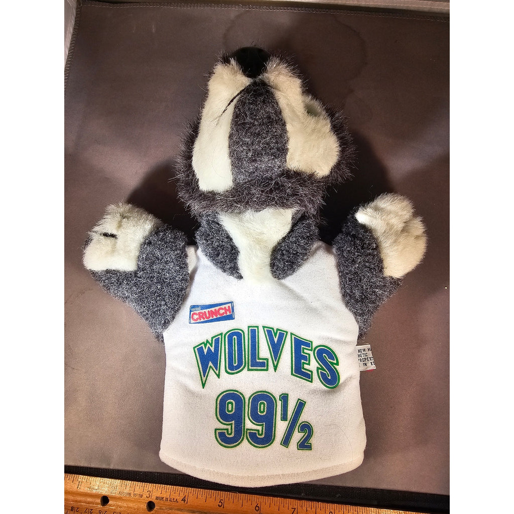 Vintage 1989-1990 Minnesota Timberwolves Crunch #99 1/2 Plush Hand Puppet
