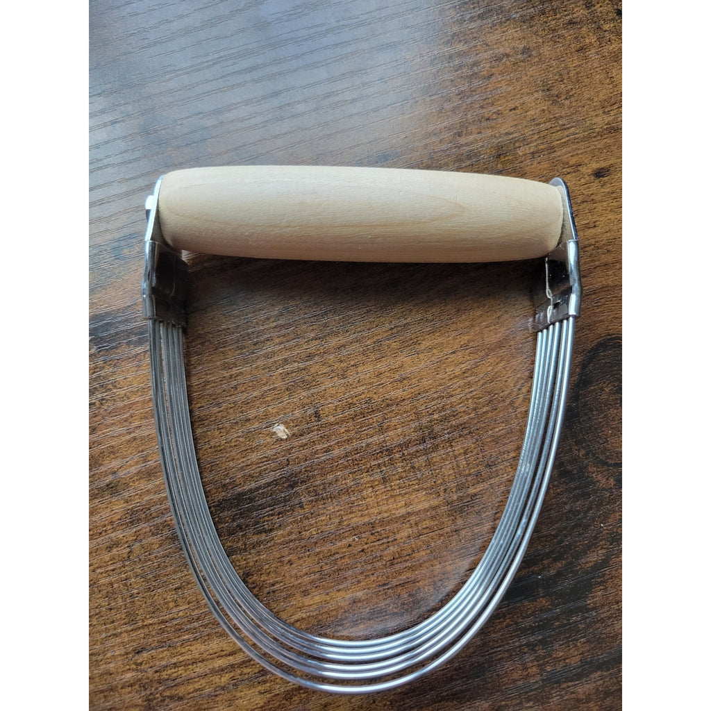 Hand Pastry/Dough Blender w/Wood Handle