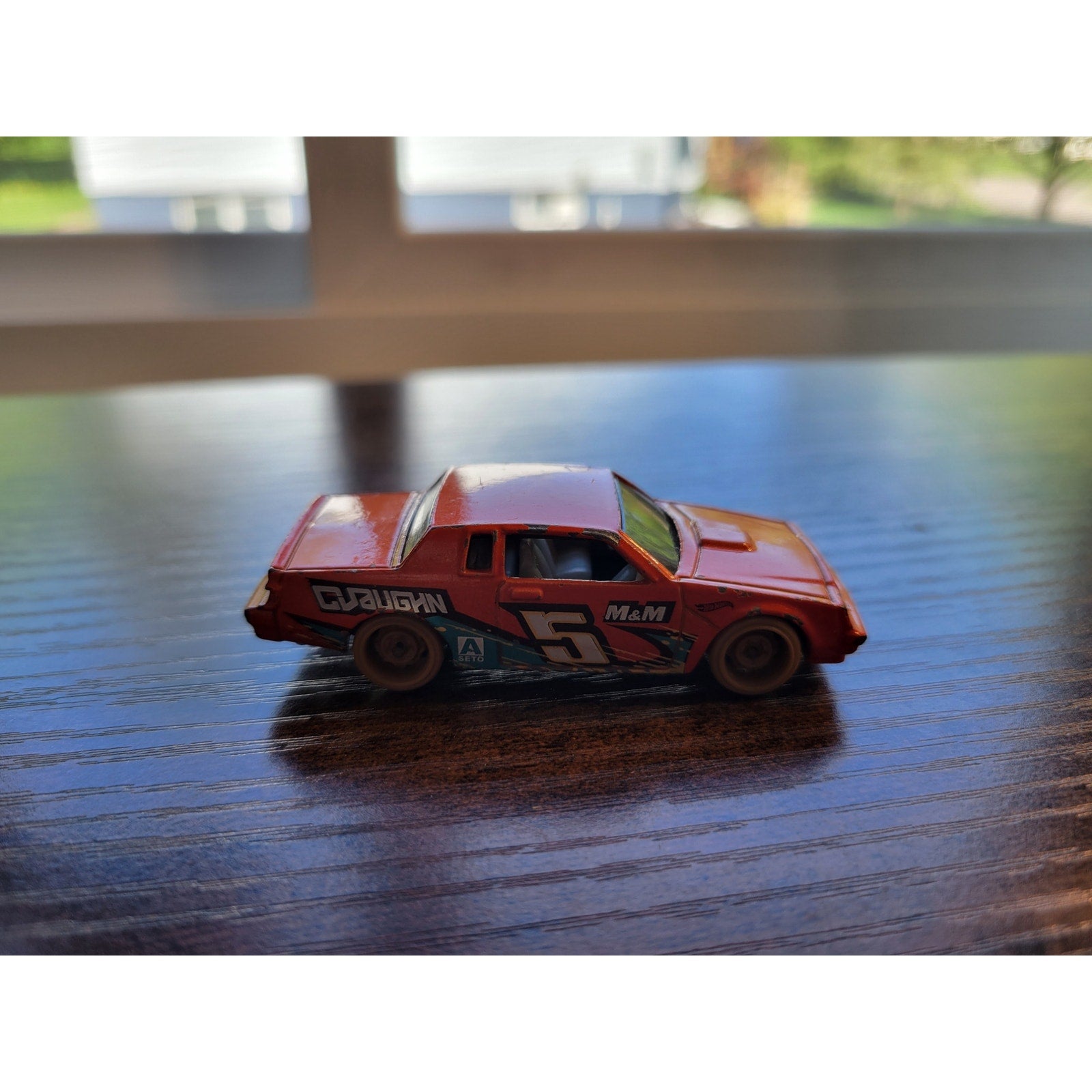 Hot Wheels - Orange NASCAR M&M 5 - K6142 - loose
