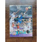 Michael Jordan 1992-1993 Upper Deck #425 - Chicago Bulls - NBA All Star