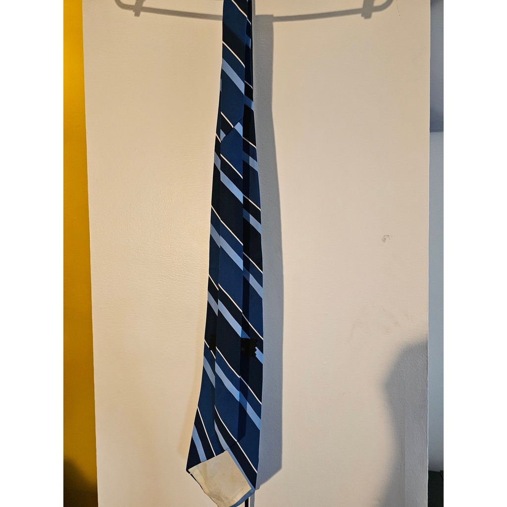 Vintage Custom Cravatieur WPL-10580 Men's Necktie - Blue w/Stripes - 53-1/2"