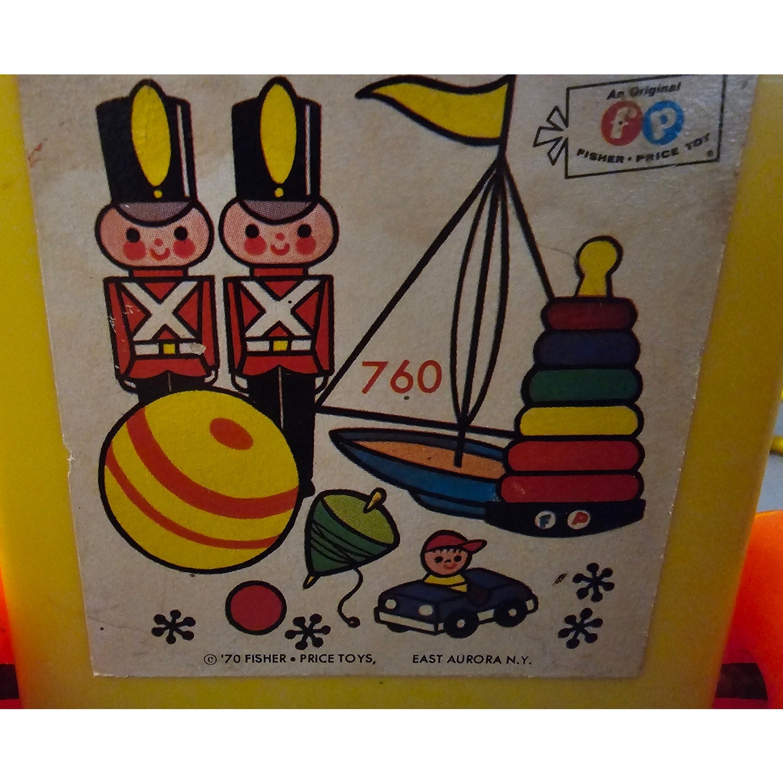 Vintage 1970 Fisher-Price #760 Peek-a-Boo Block - works great