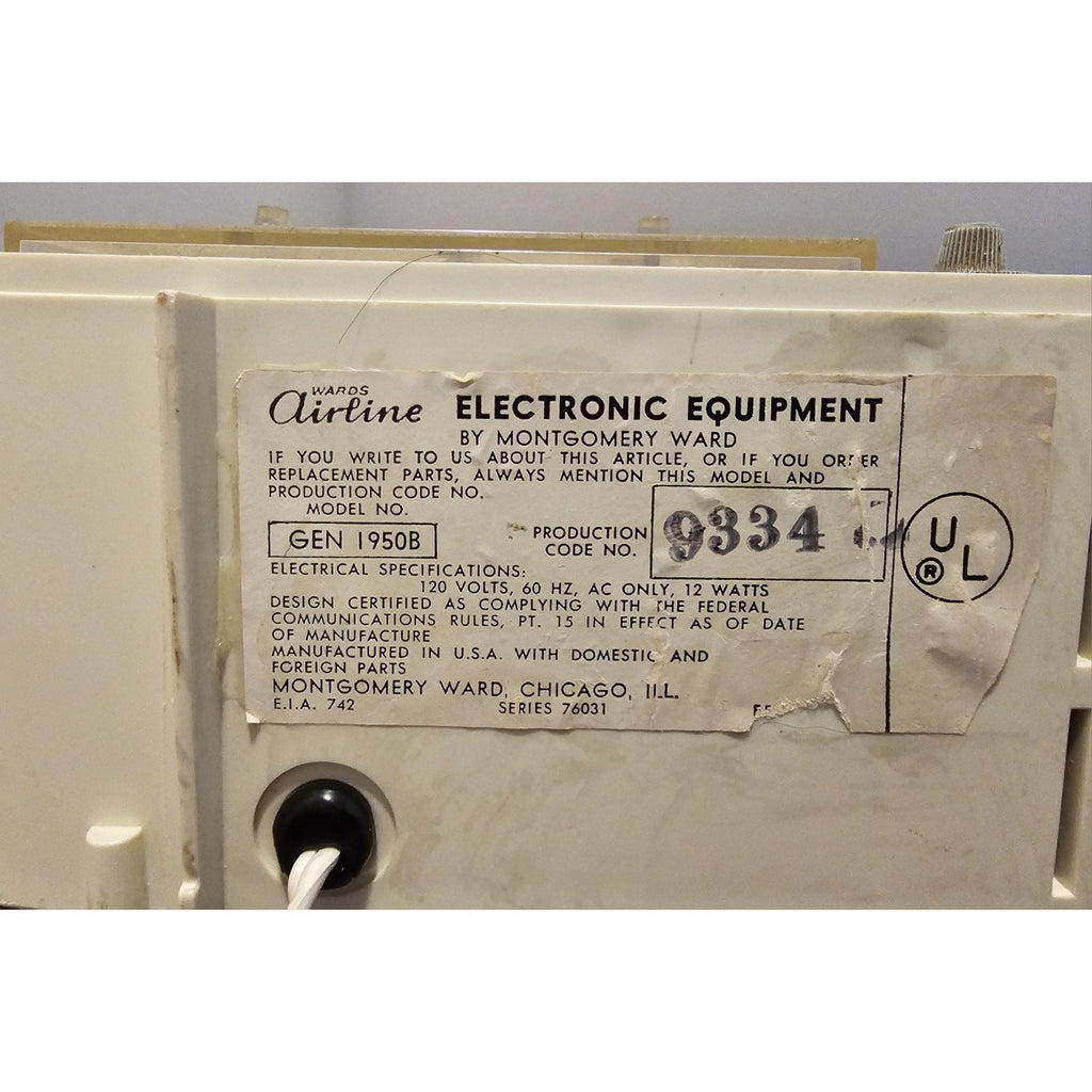 Vintage Montgomery Ward's Airline AM/FM Clock Radio GEN 1950B - Tested/Works