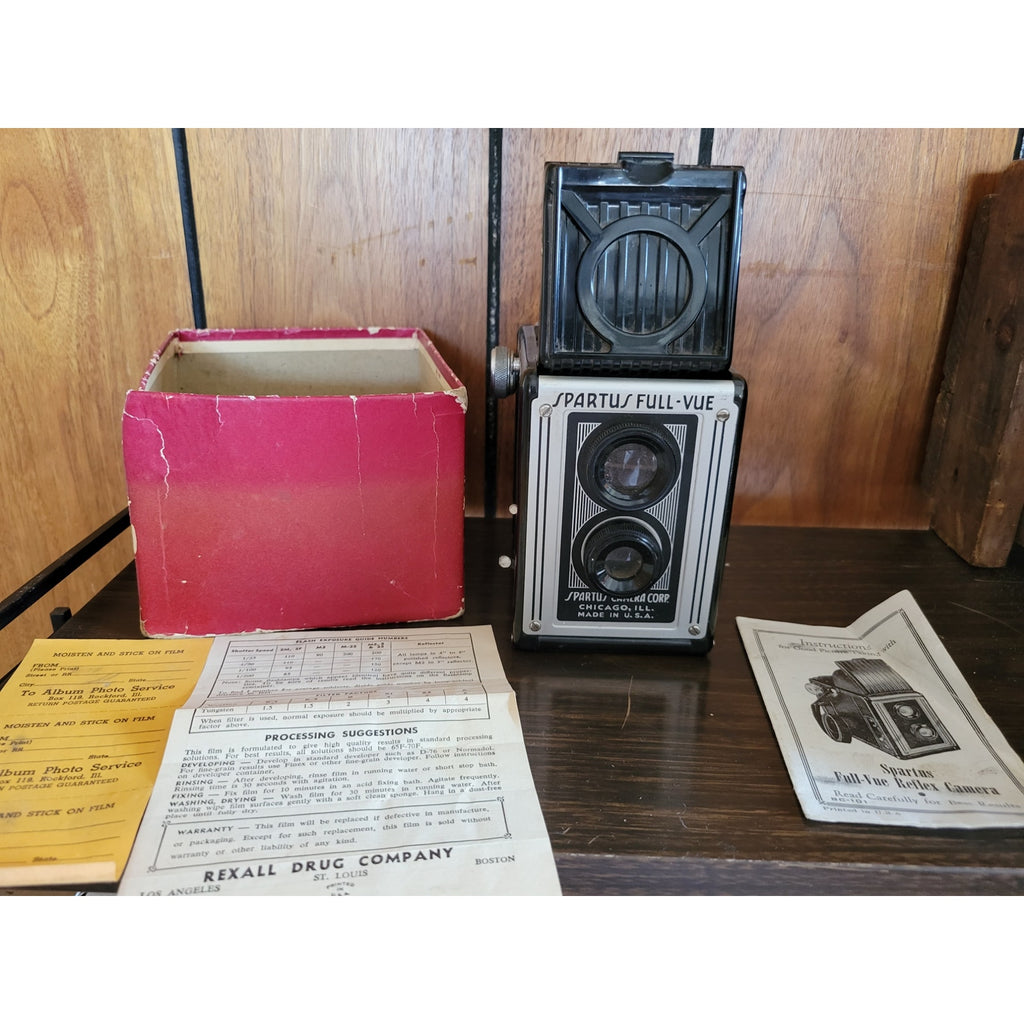 Vintage Spartus Full-Vue Camera BC-101 w/Manual - untested