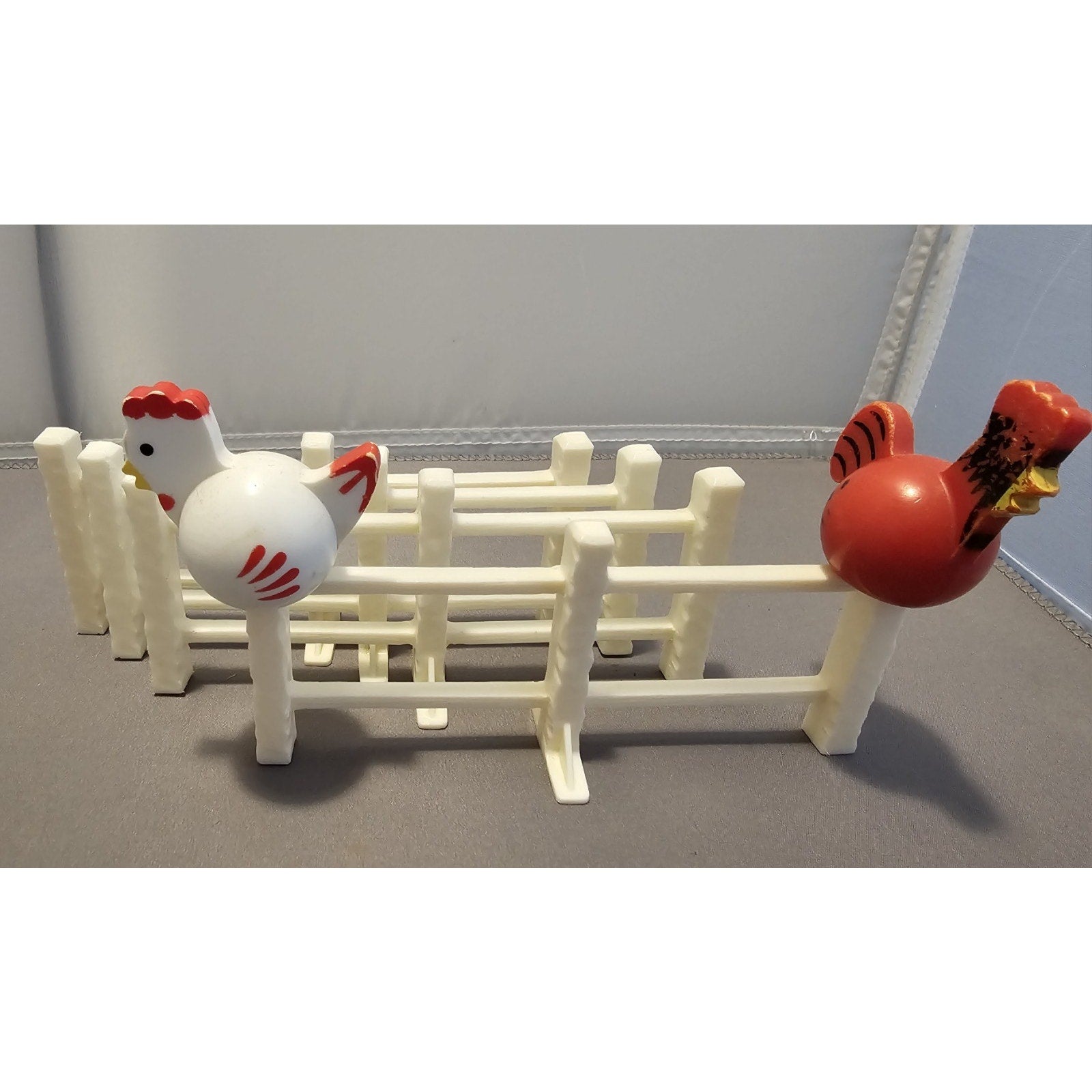 Lot of 16 Vintage 1967+ Fisher Price Little People #915 Play Family Farm w/Silo