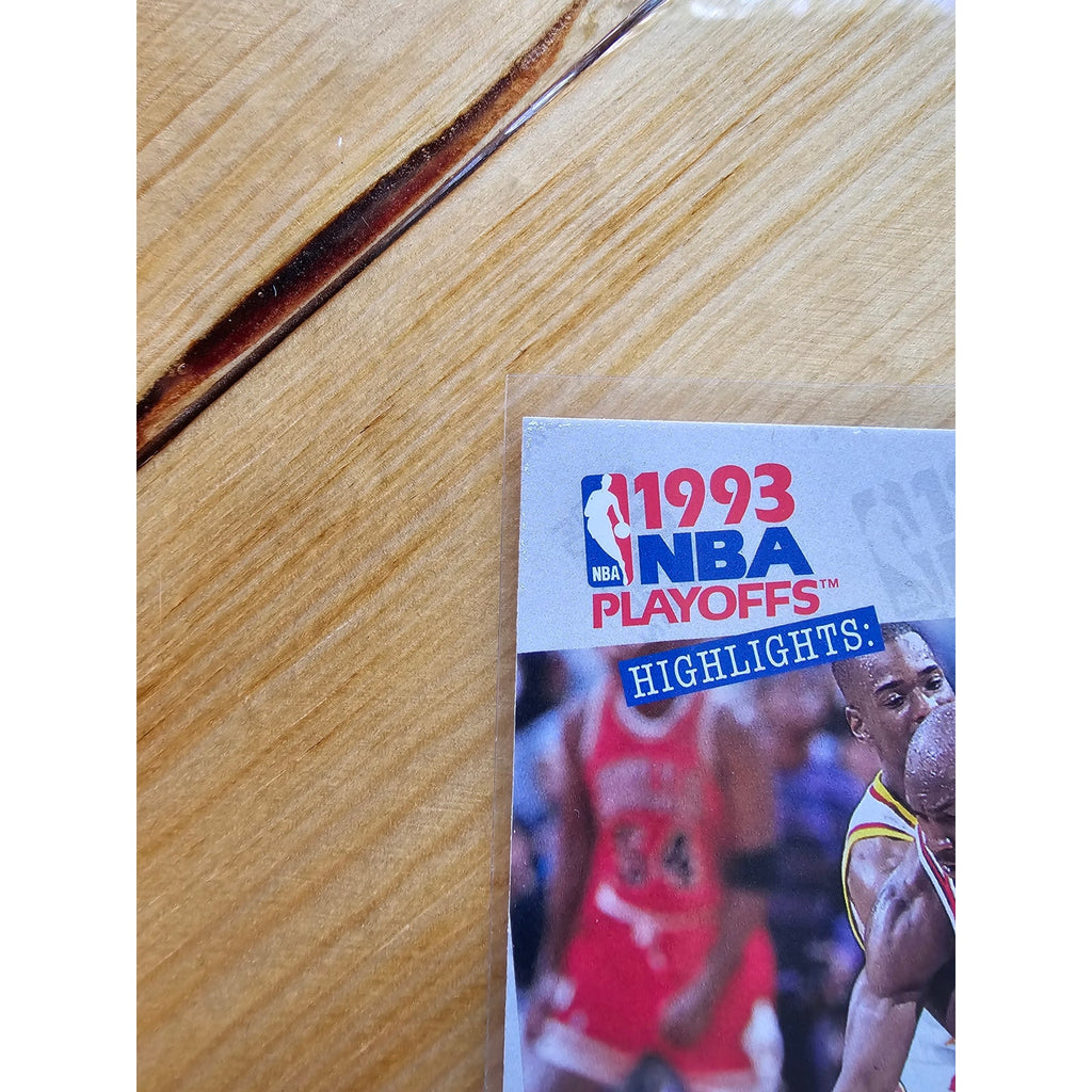 Michael Jordan 1993-1994 Upper Deck #180 -NBA Playoffs Highlights April 30-May 4