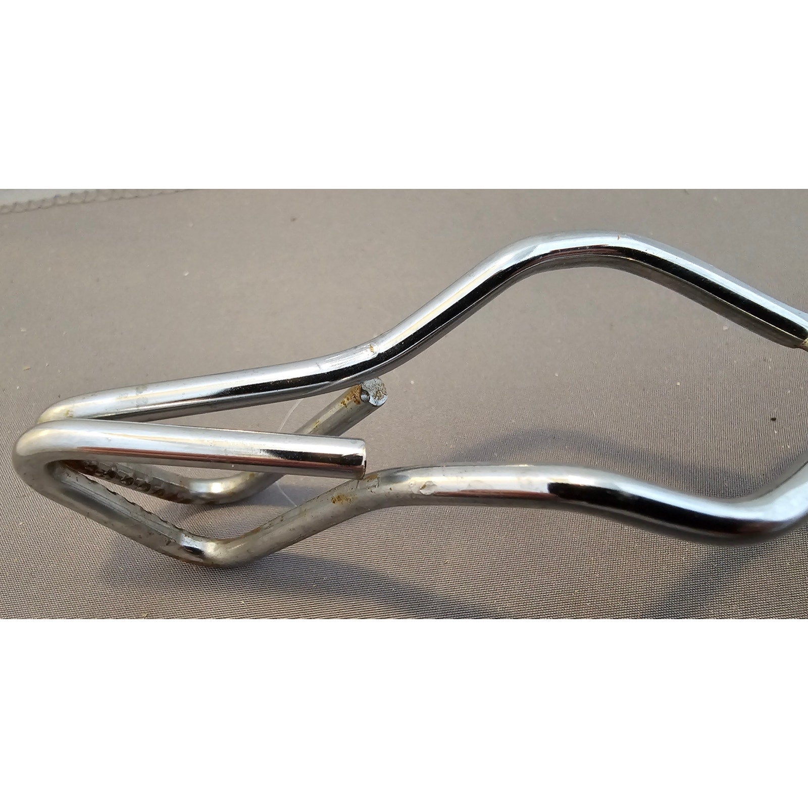 Vintage White Rubber Handle 8-1/2" Angled Stainless Steel Tongs - Made in Taiwan