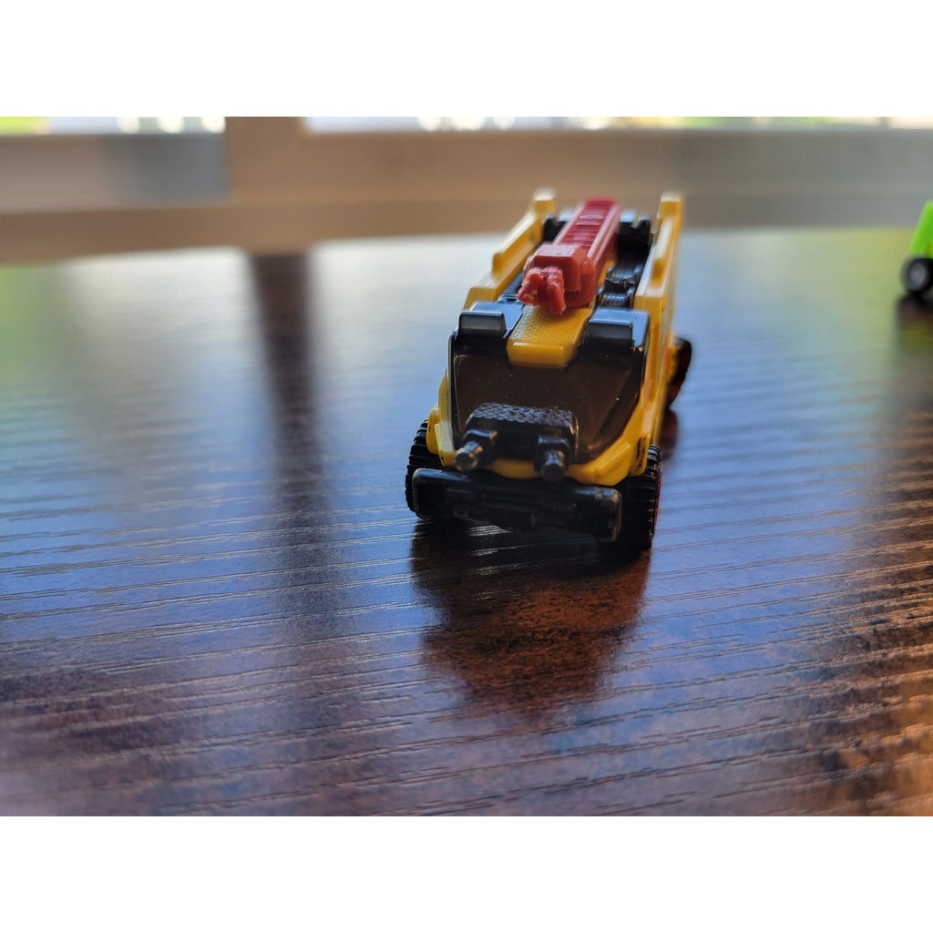 2018 Hot Wheels - Yellow Runway Res-Q - FYB58 - loose