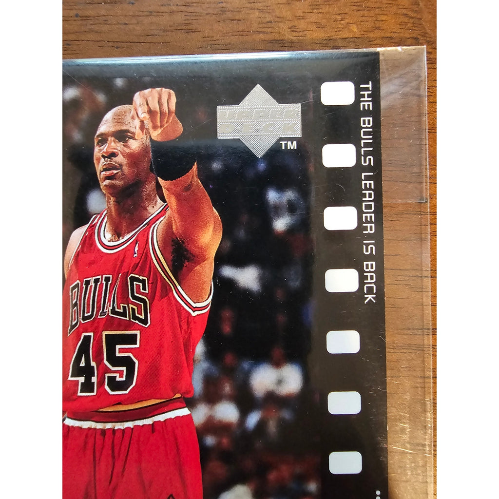 Michael Jordan 1999 Upper Deck #C10 - Bulls Leader is Back - MJ Retires - Jumbo