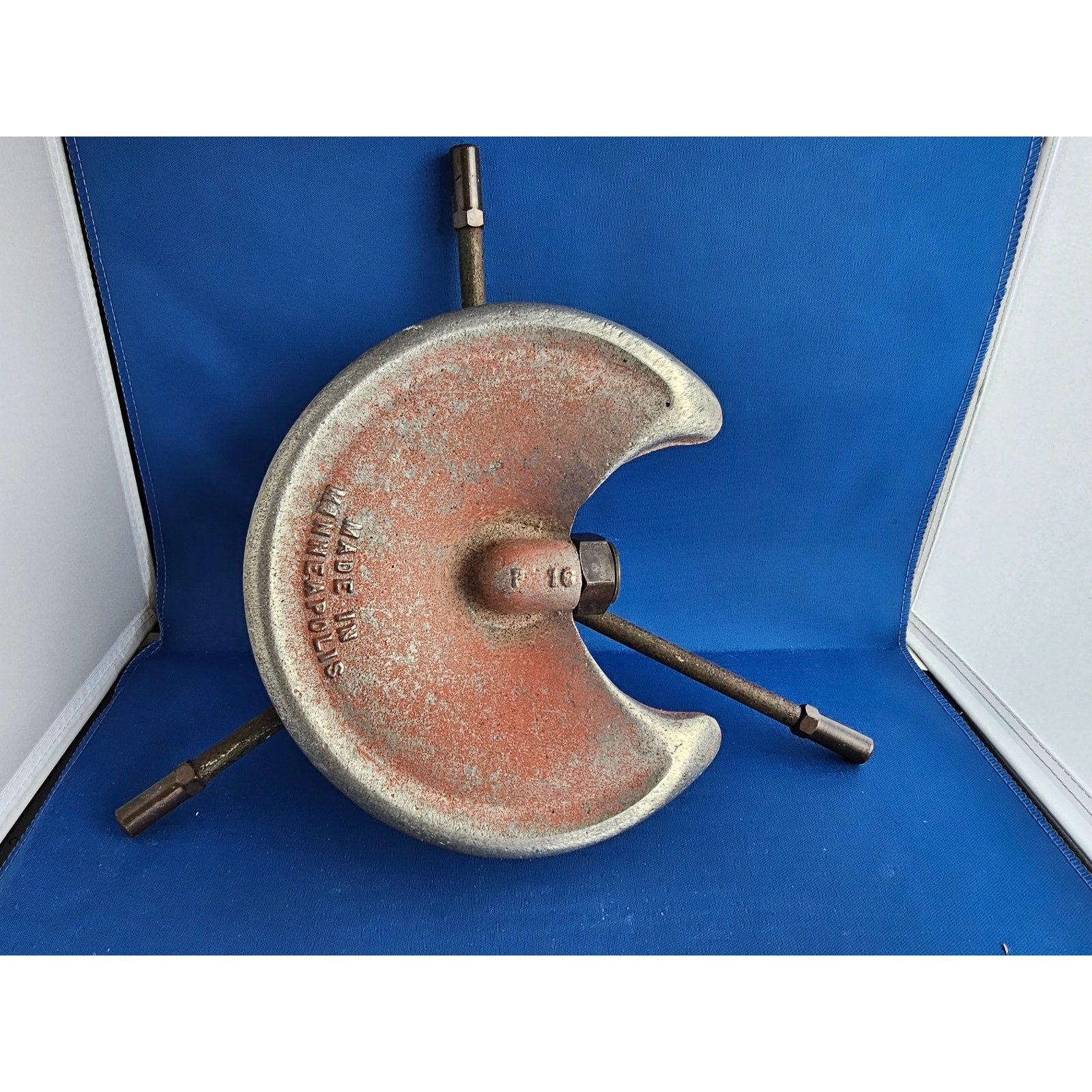 Vintage Hubbard No. P(F?)16 - All Metal Lawn Sprinkler - Minneapolis Minnesota